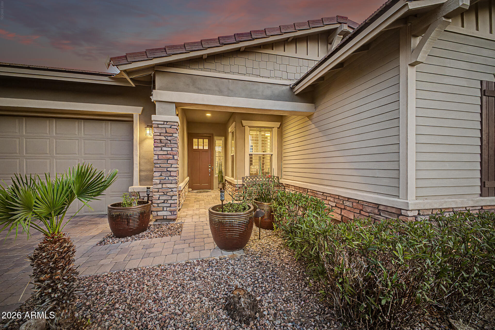 WESTWING MOUNTAIN PARCEL 24 ESCENA - Residential