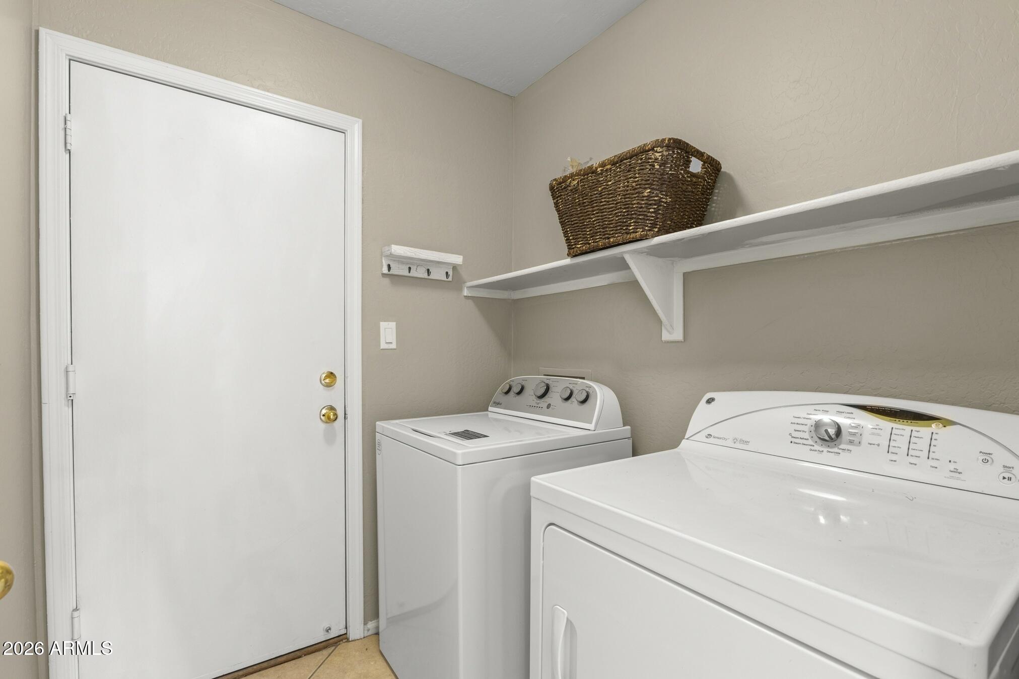 ROSEVIEW UNIT 2 - Residential