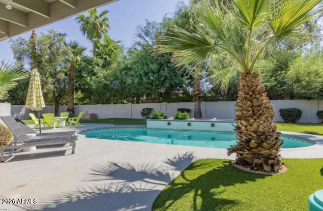 PASEO VILLAGE - Residential