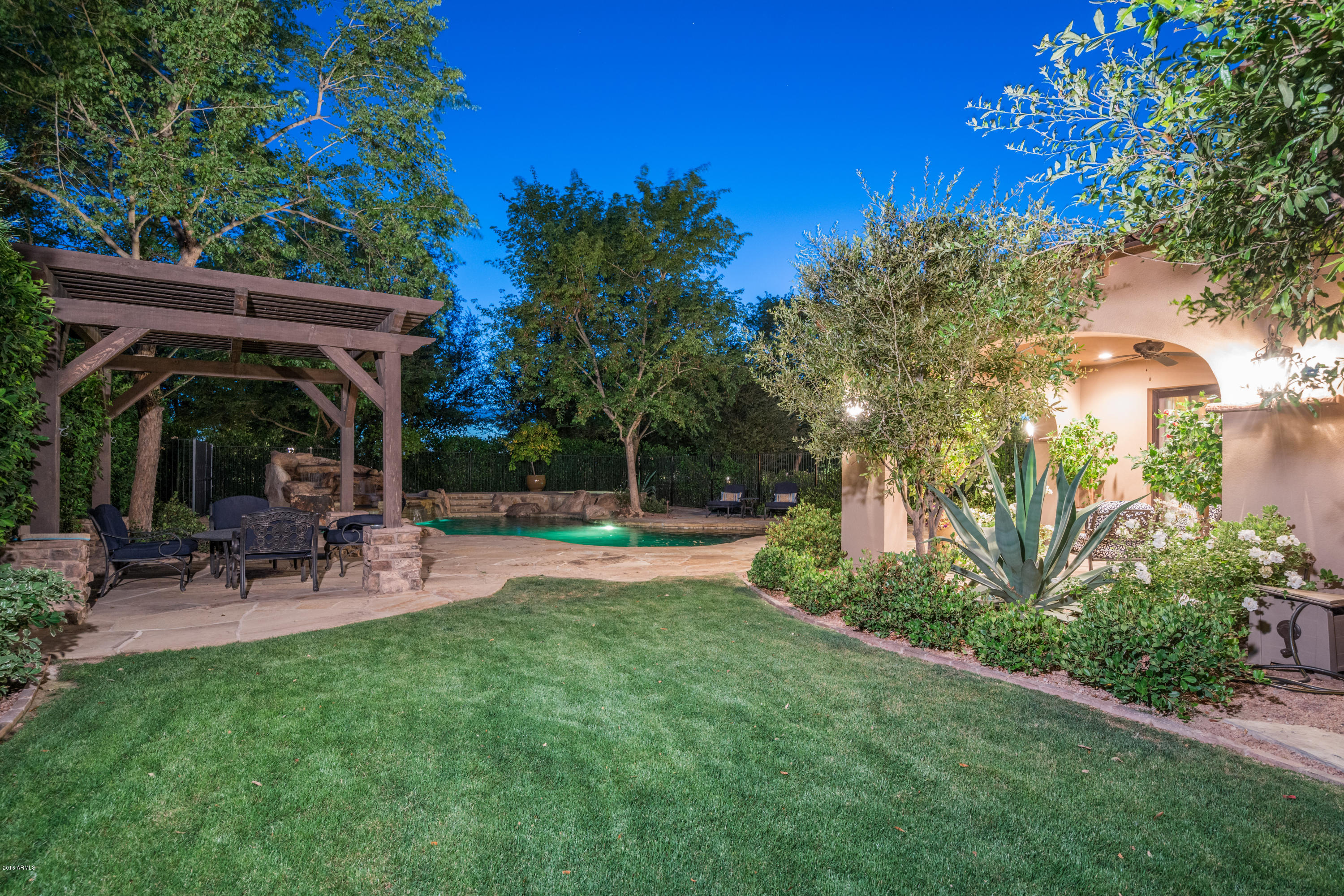 FULTON RANCH PARCEL 6 - Residential