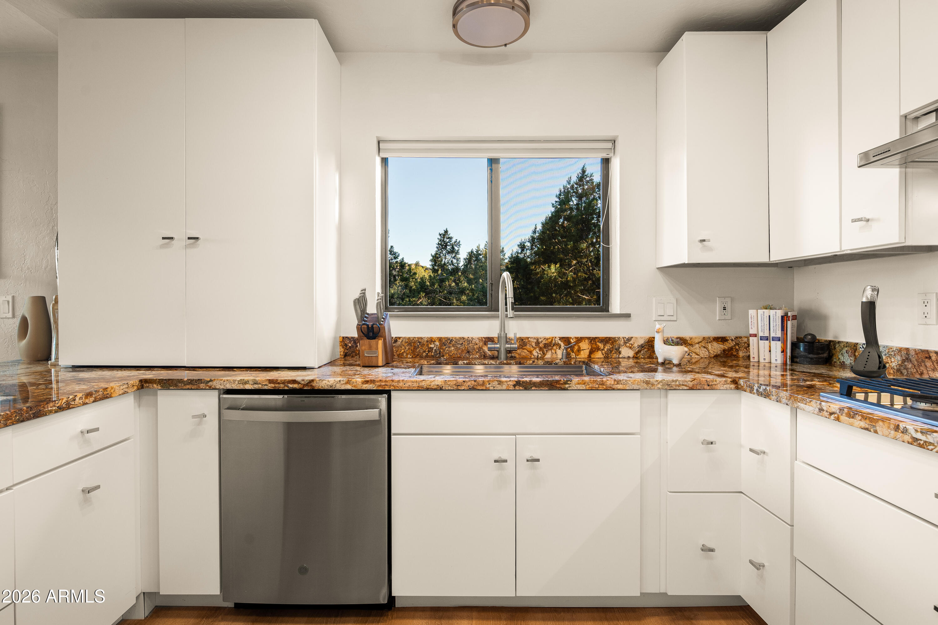 FOOTHILLS SOUTH UNIT 1 AMD - Residential