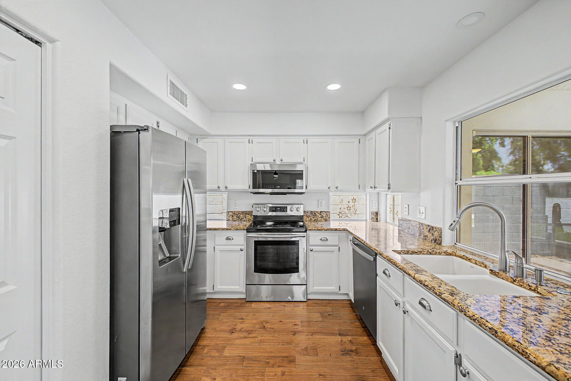 LANDING AT VAL VISTA LAKES LT 1-79 TR A B - Residential