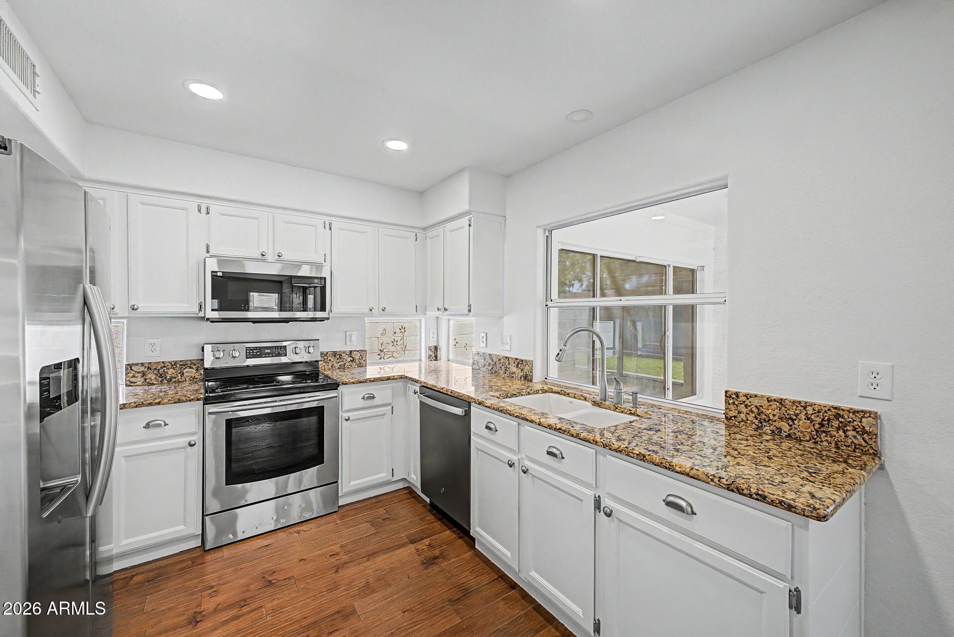 LANDING AT VAL VISTA LAKES LT 1-79 TR A B - Residential