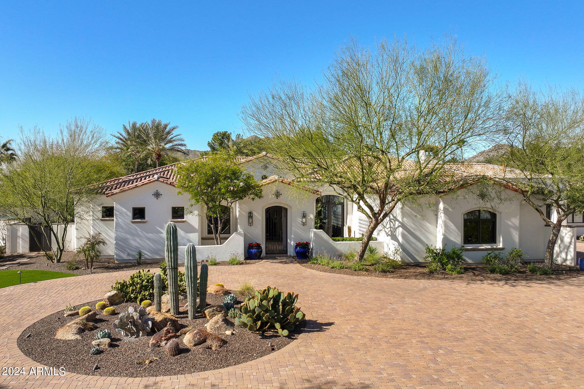 PARADISE COUNTRY ESTATES 2 - Residential