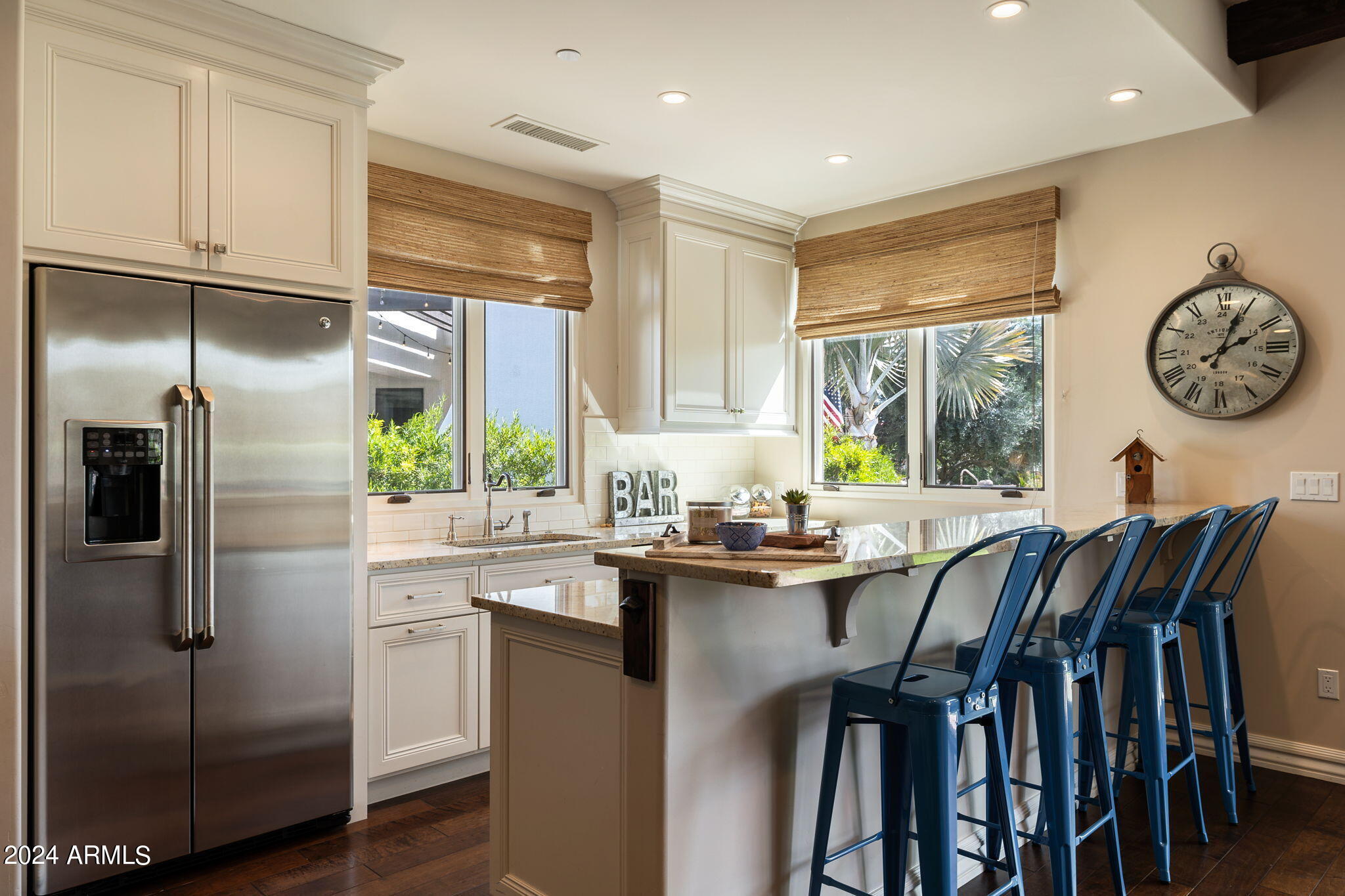 PARADISE COUNTRY ESTATES 2 - Residential