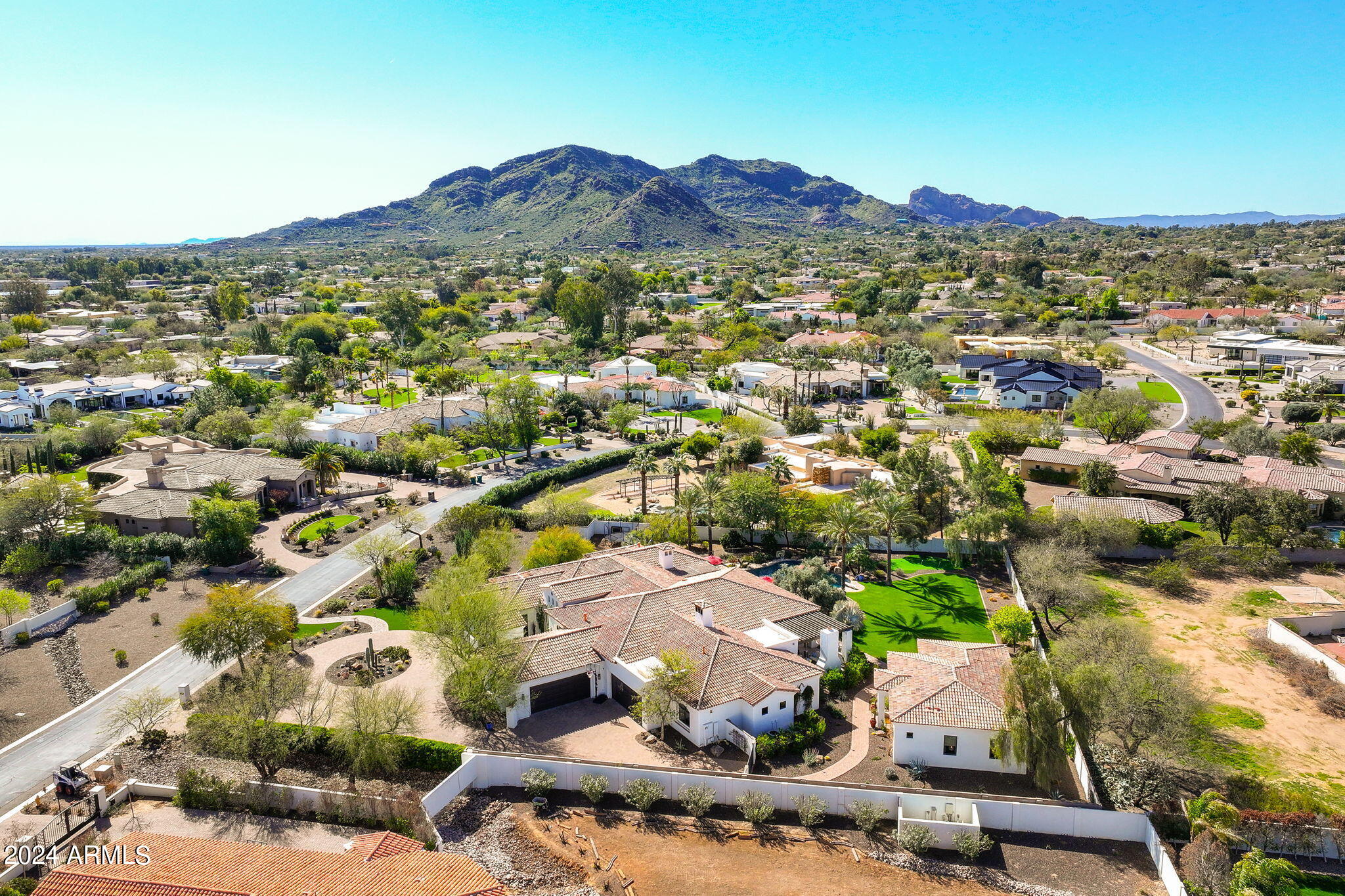 PARADISE COUNTRY ESTATES 2 - Residential