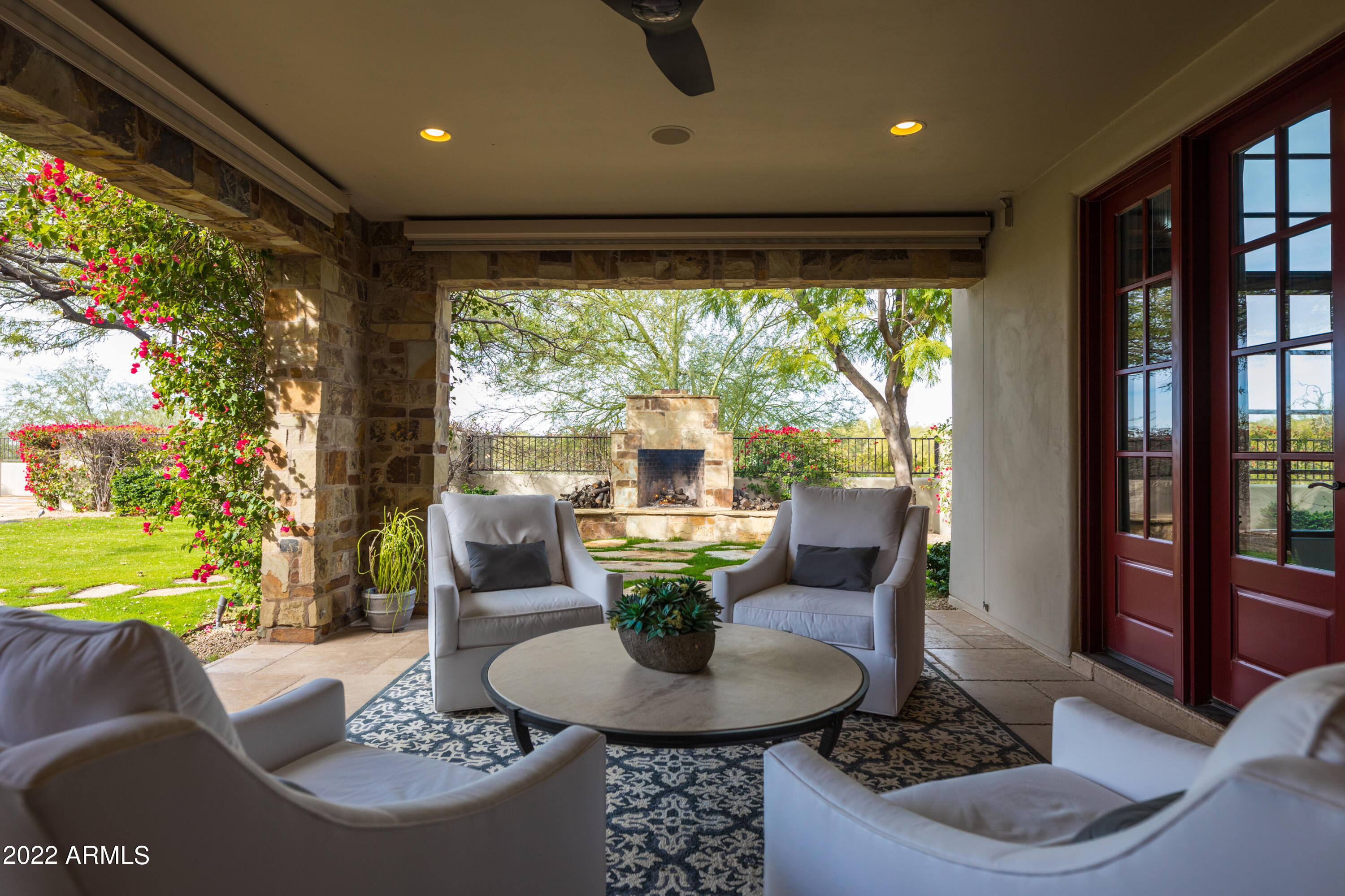 SILVERLEAF - Residential