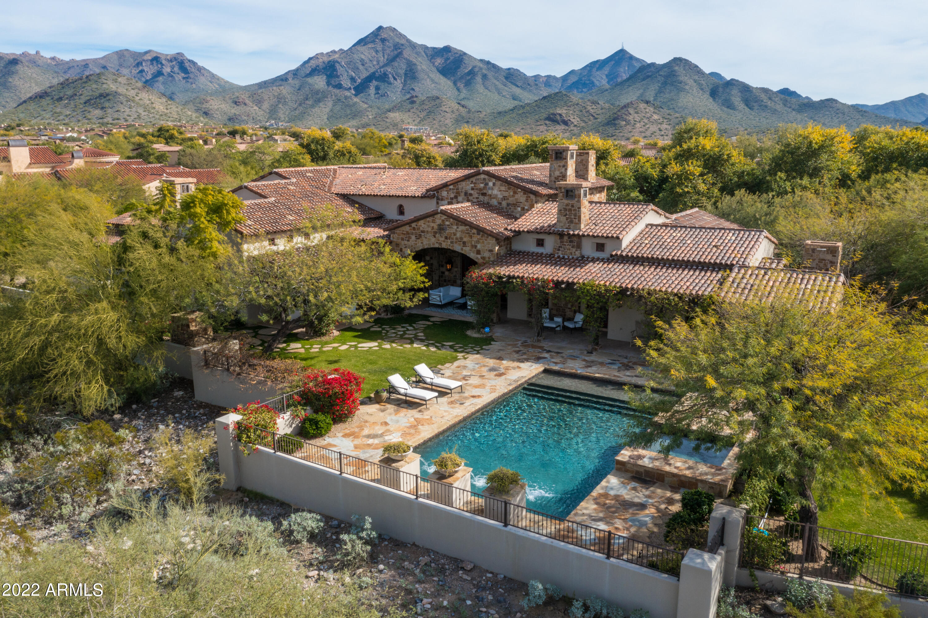SILVERLEAF - Residential