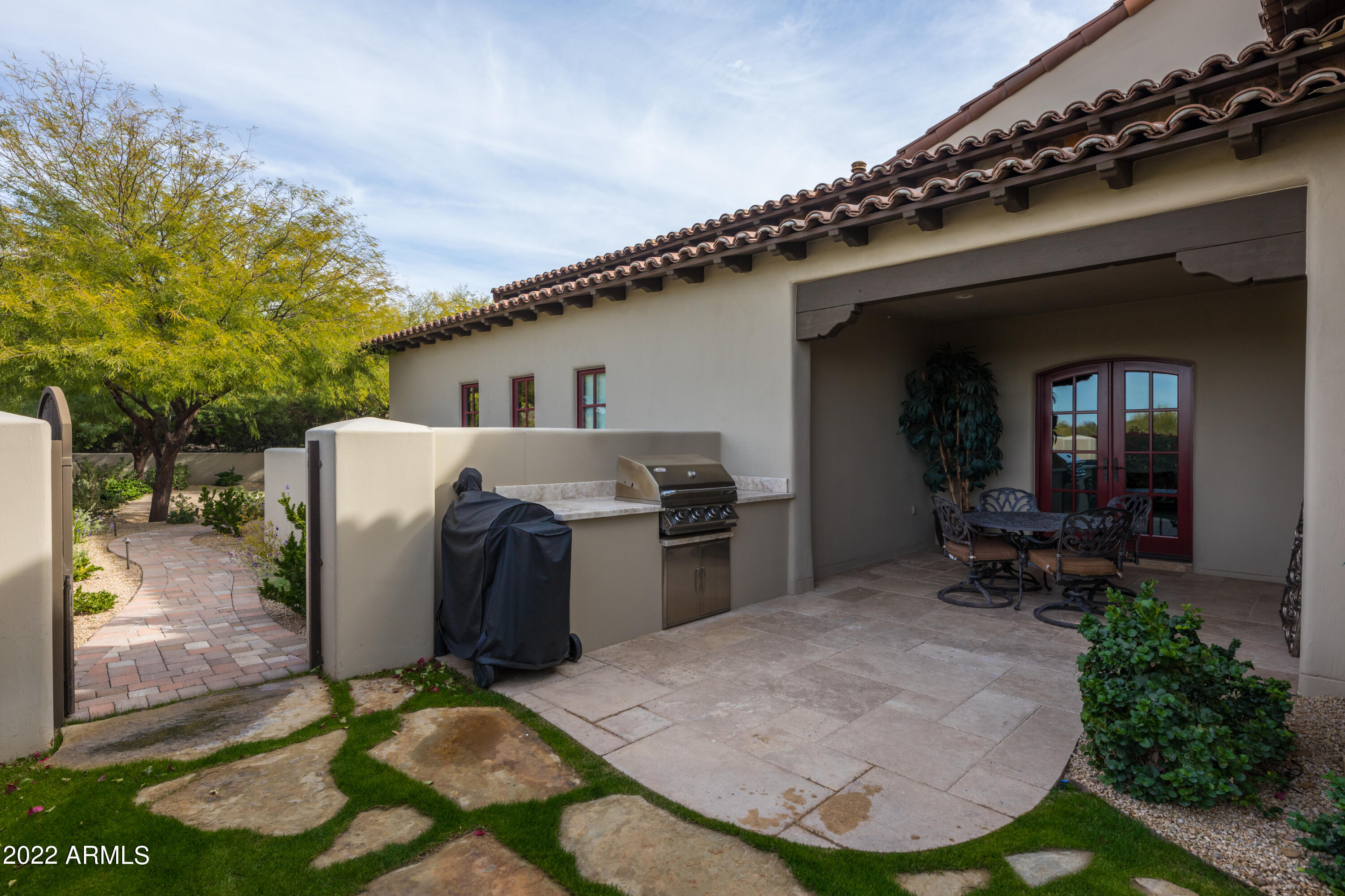 SILVERLEAF - Residential