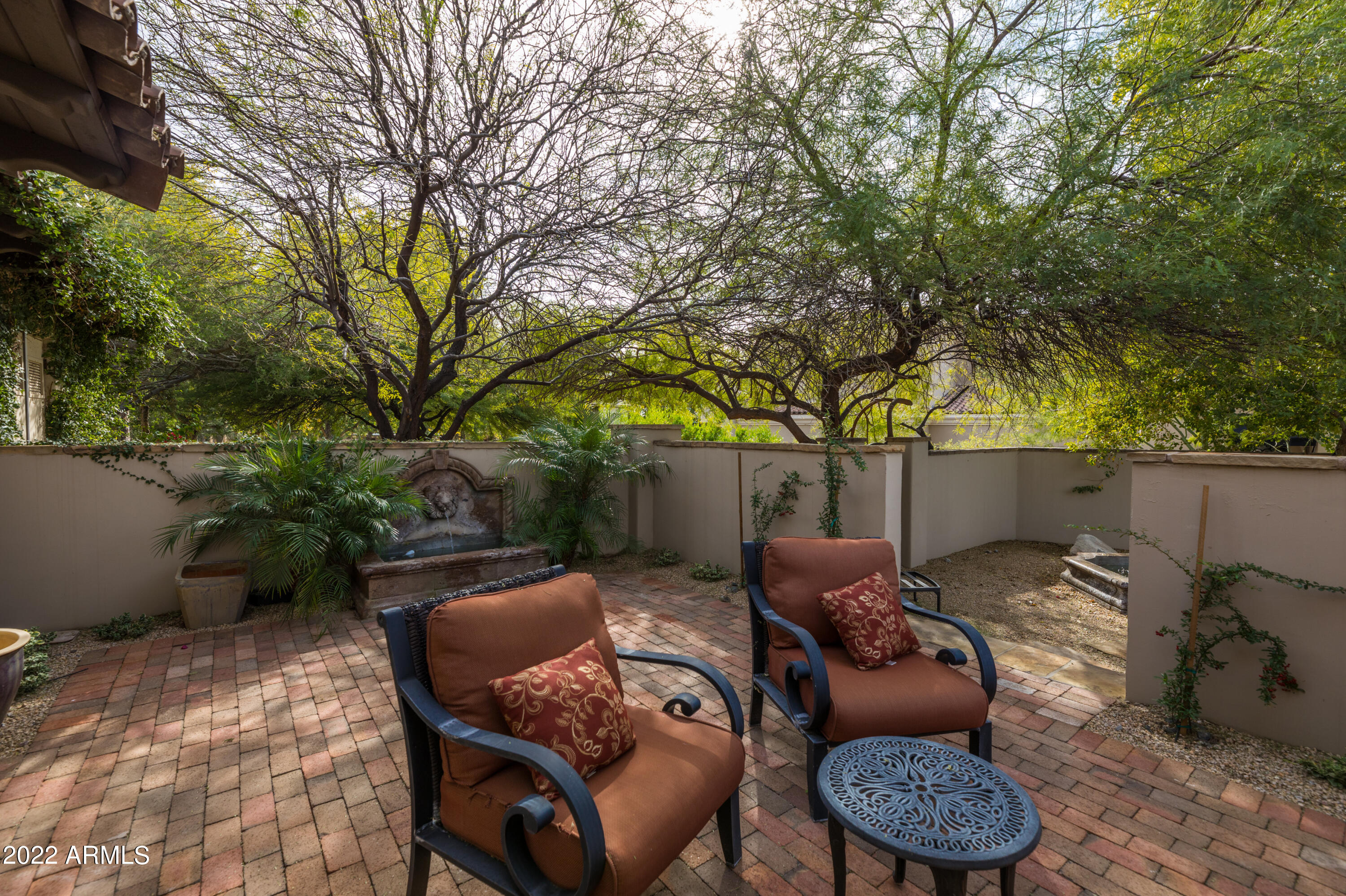 SILVERLEAF - Residential