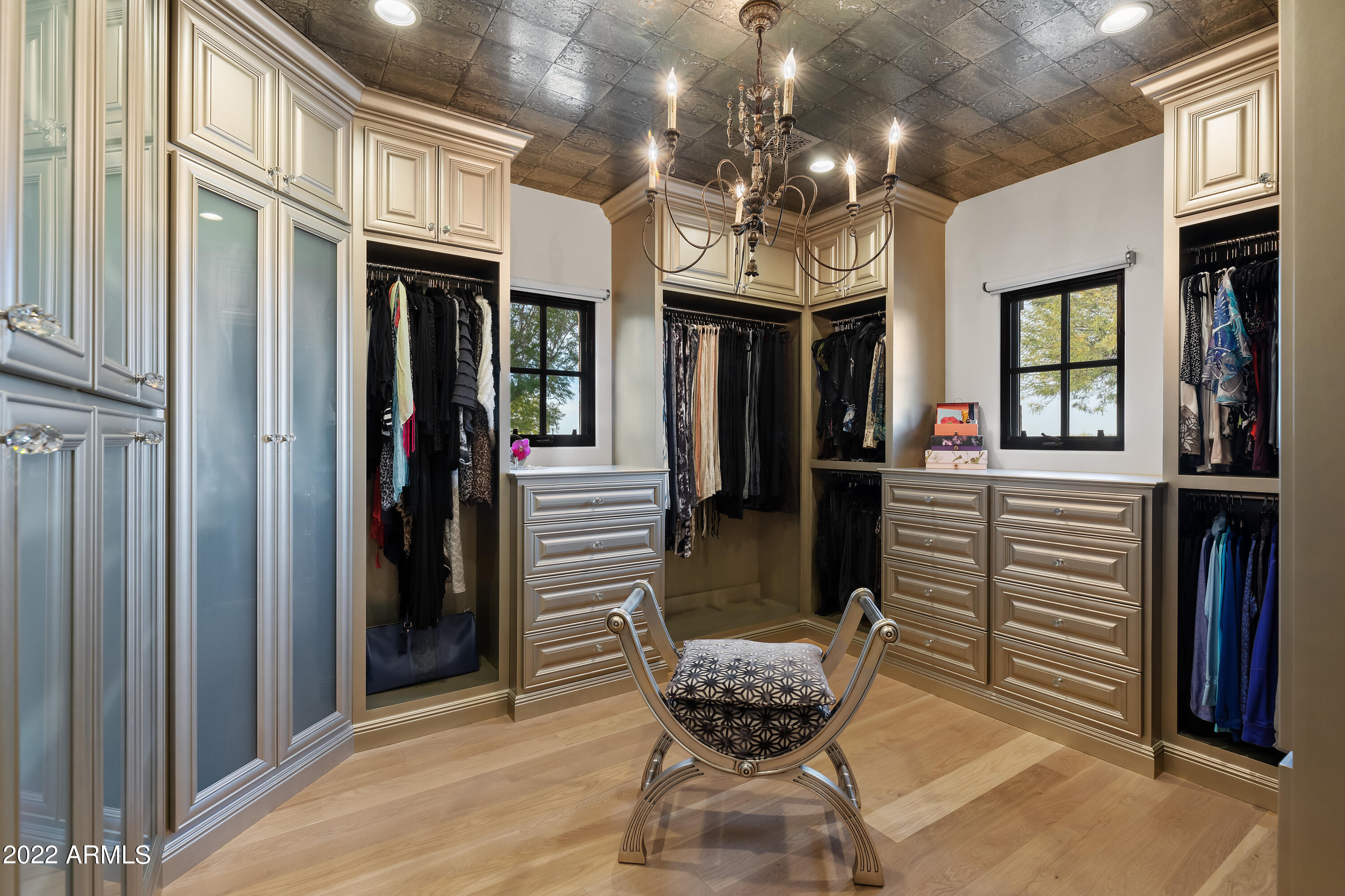 SILVERLEAF - Residential