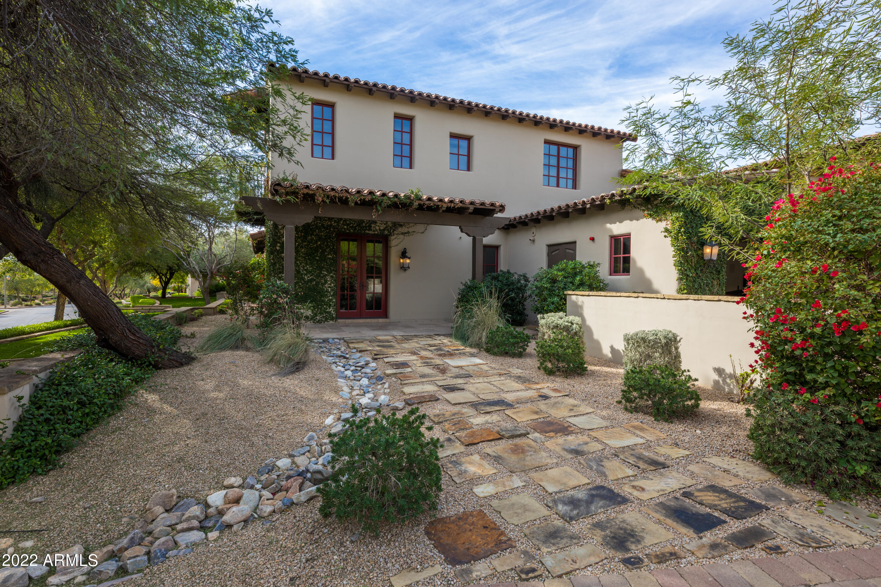 SILVERLEAF - Residential
