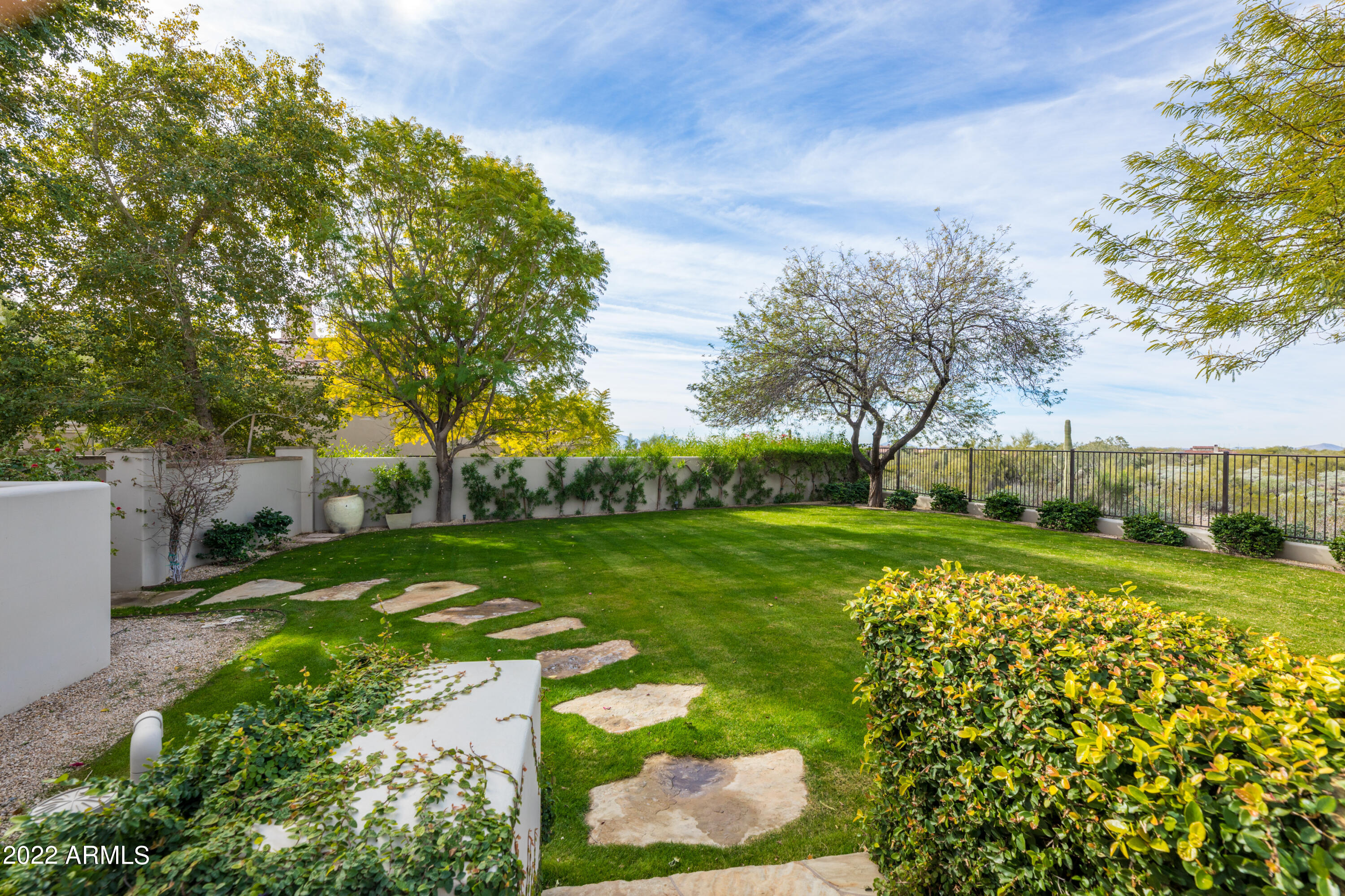 SILVERLEAF - Residential
