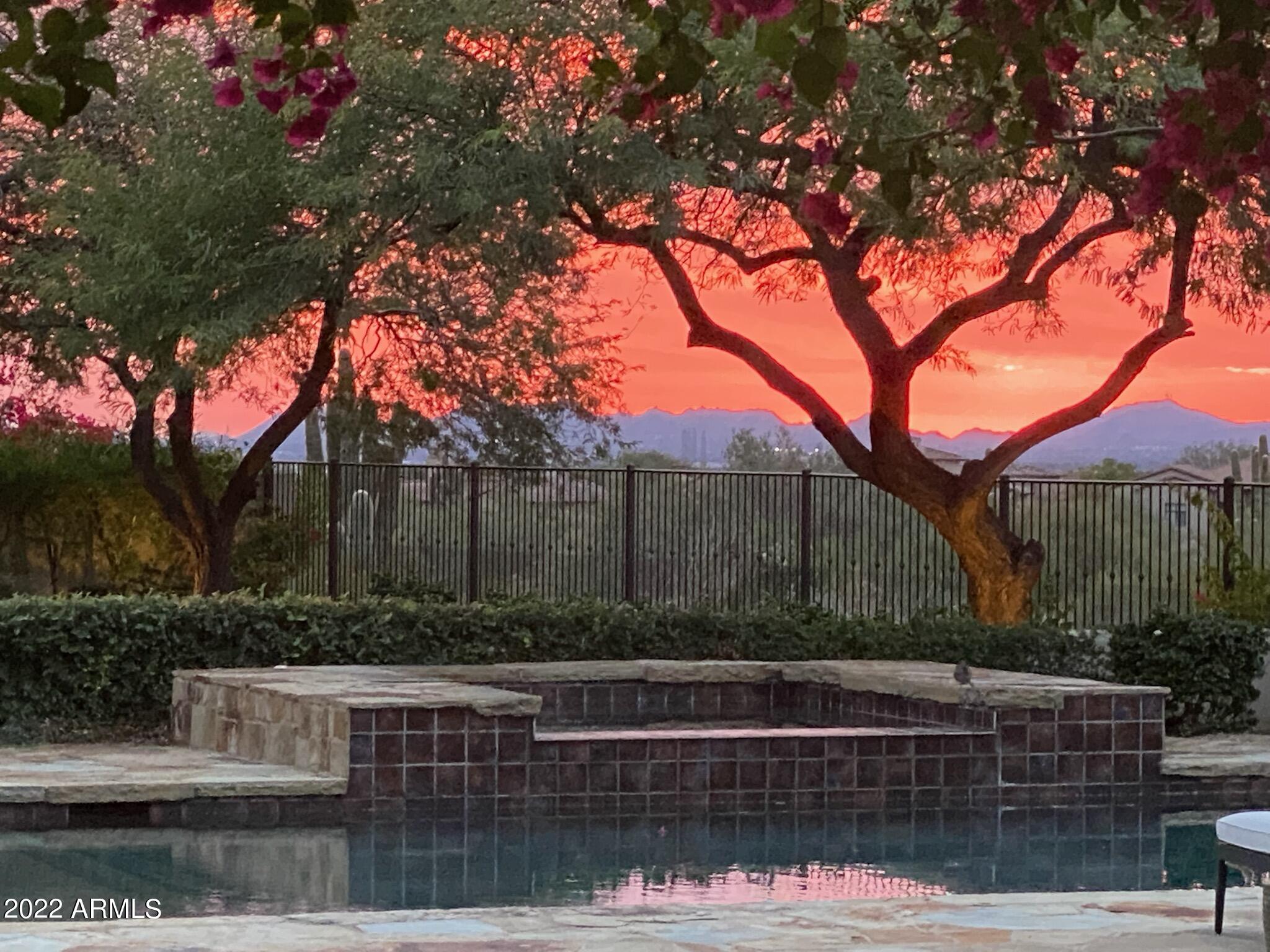 SILVERLEAF - Residential