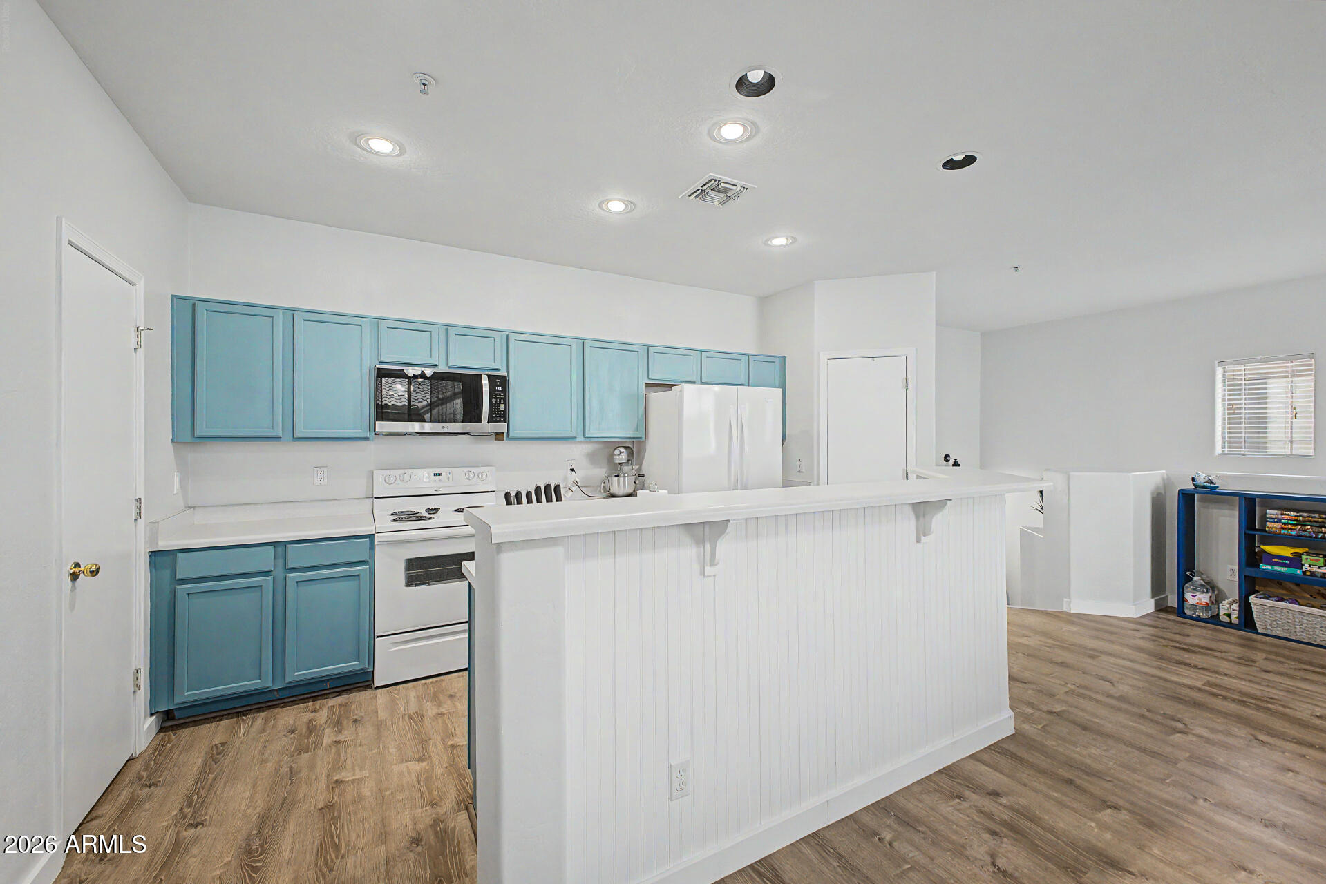 DARAVANTE CONDOMINIUM 2ND AMD - Residential