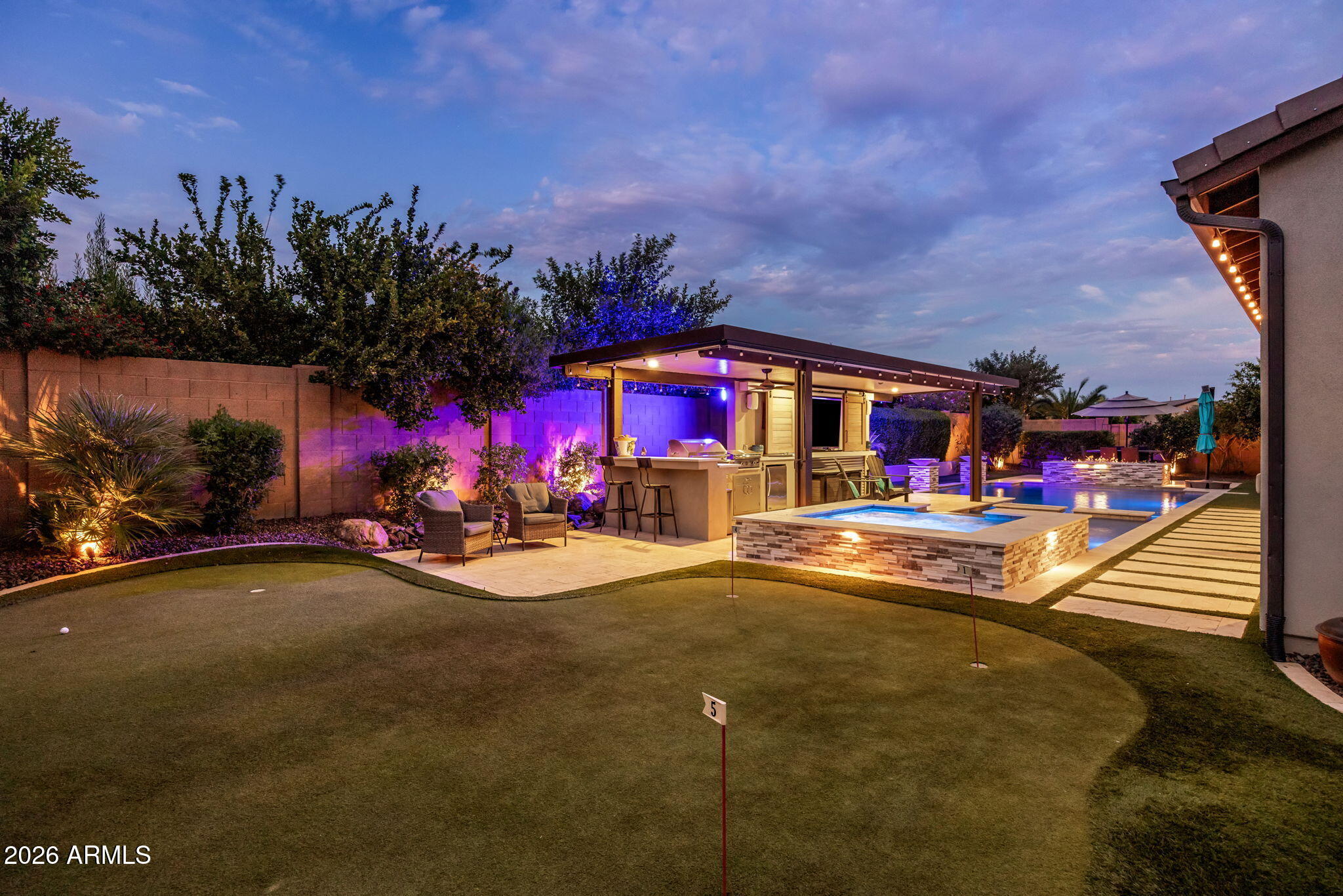 RESERVES AT VAL VISTA - Residential