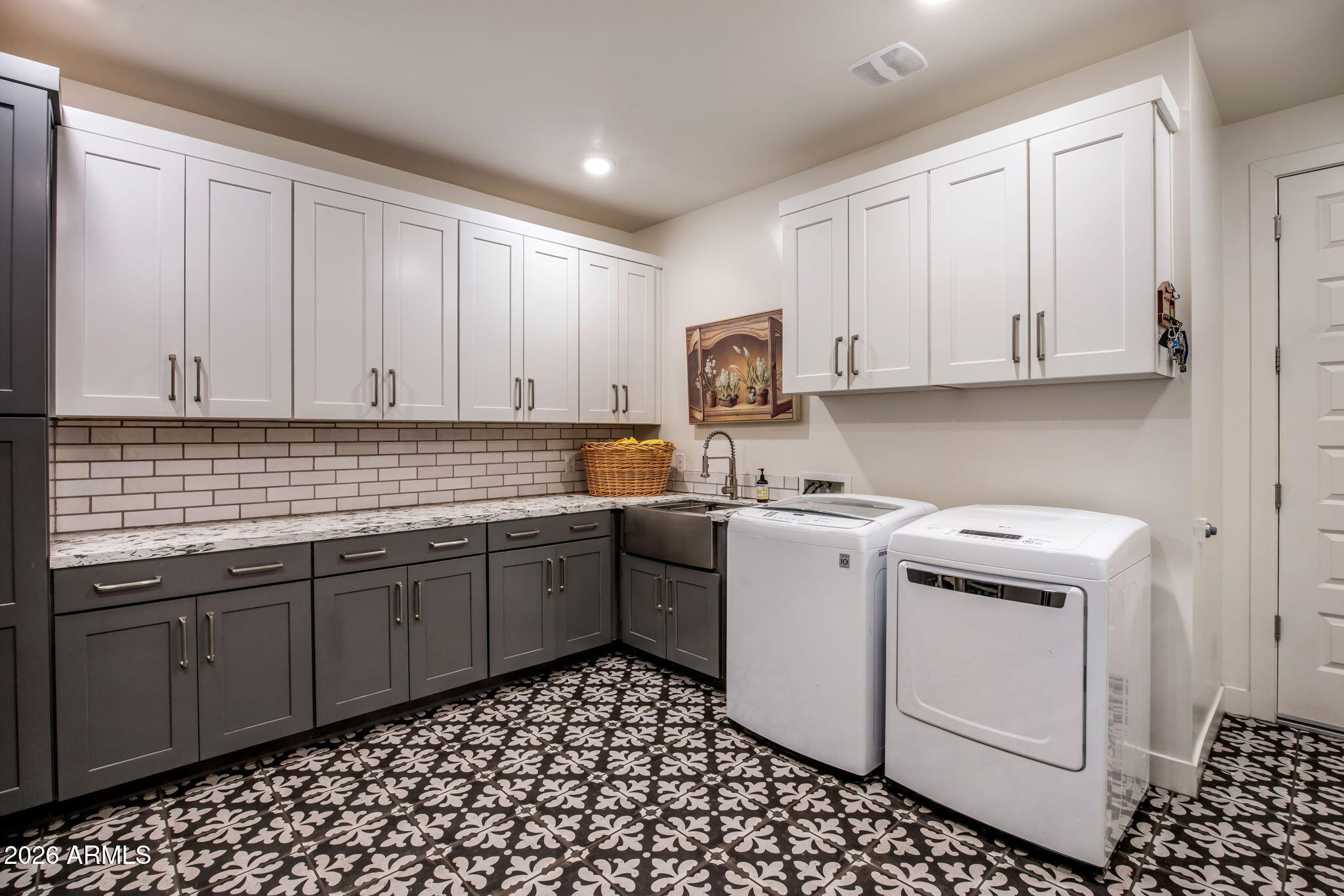 RESERVES AT VAL VISTA - Residential