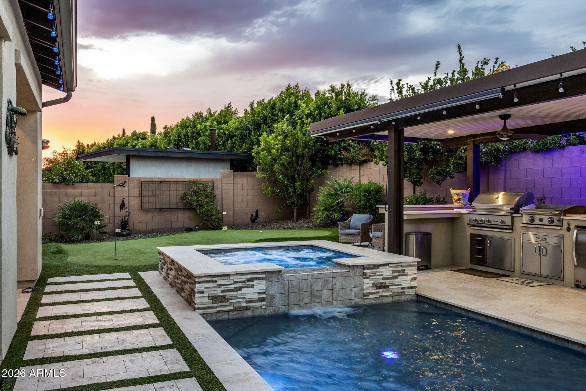 RESERVES AT VAL VISTA - Residential