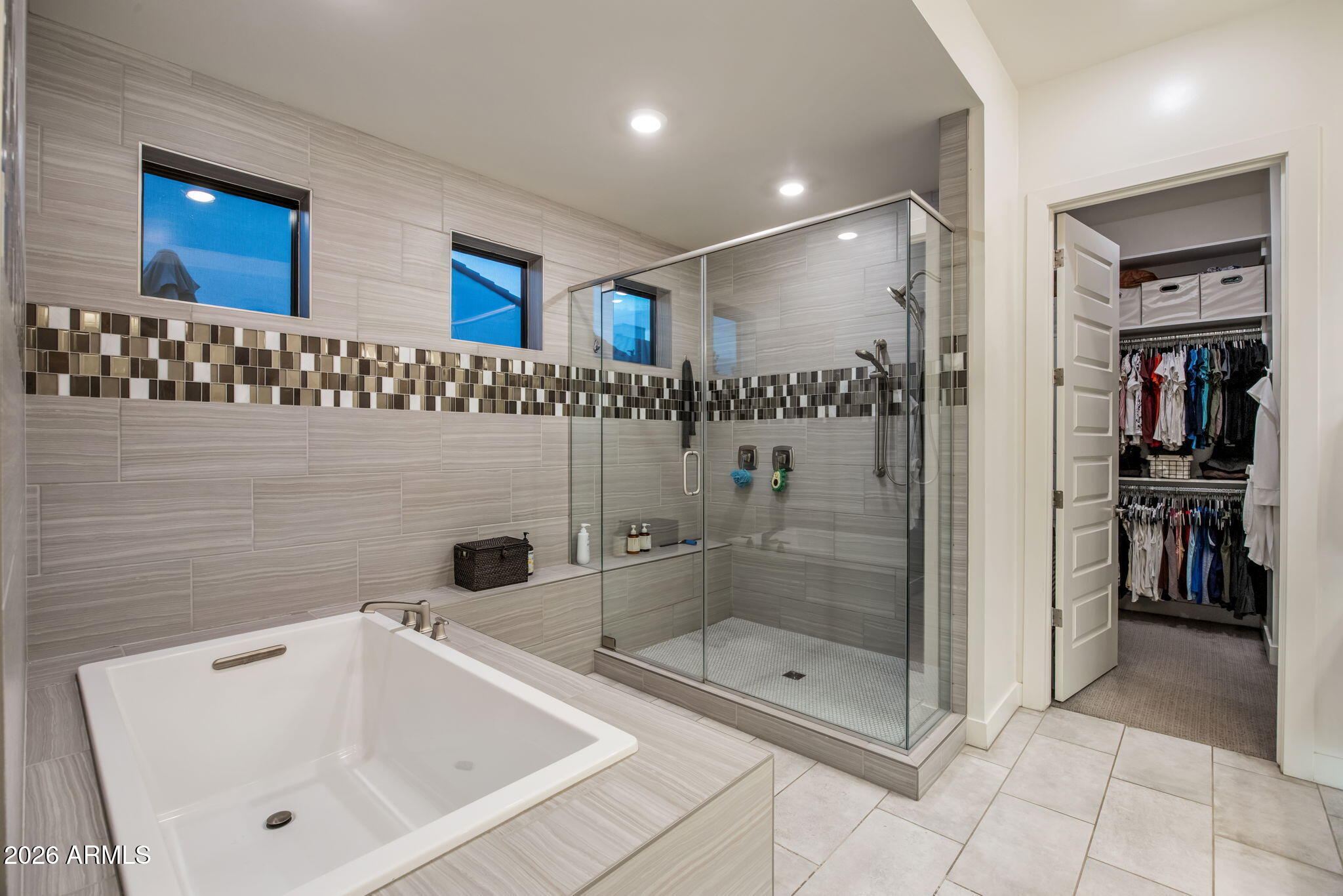 RESERVES AT VAL VISTA - Residential