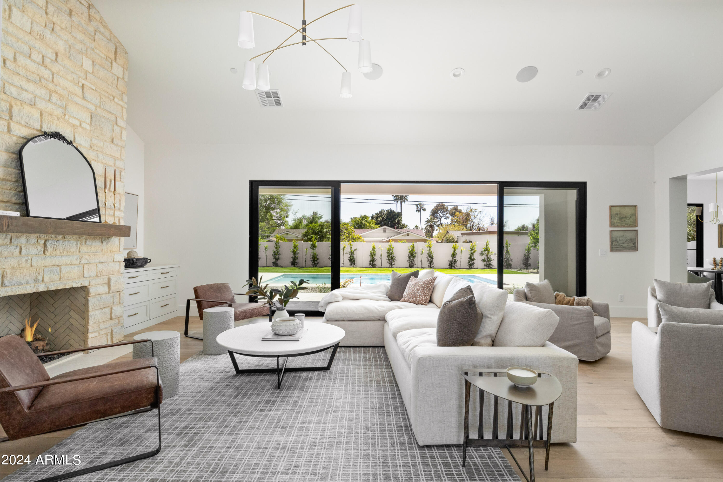 KENWOOD ESTATES - Residential