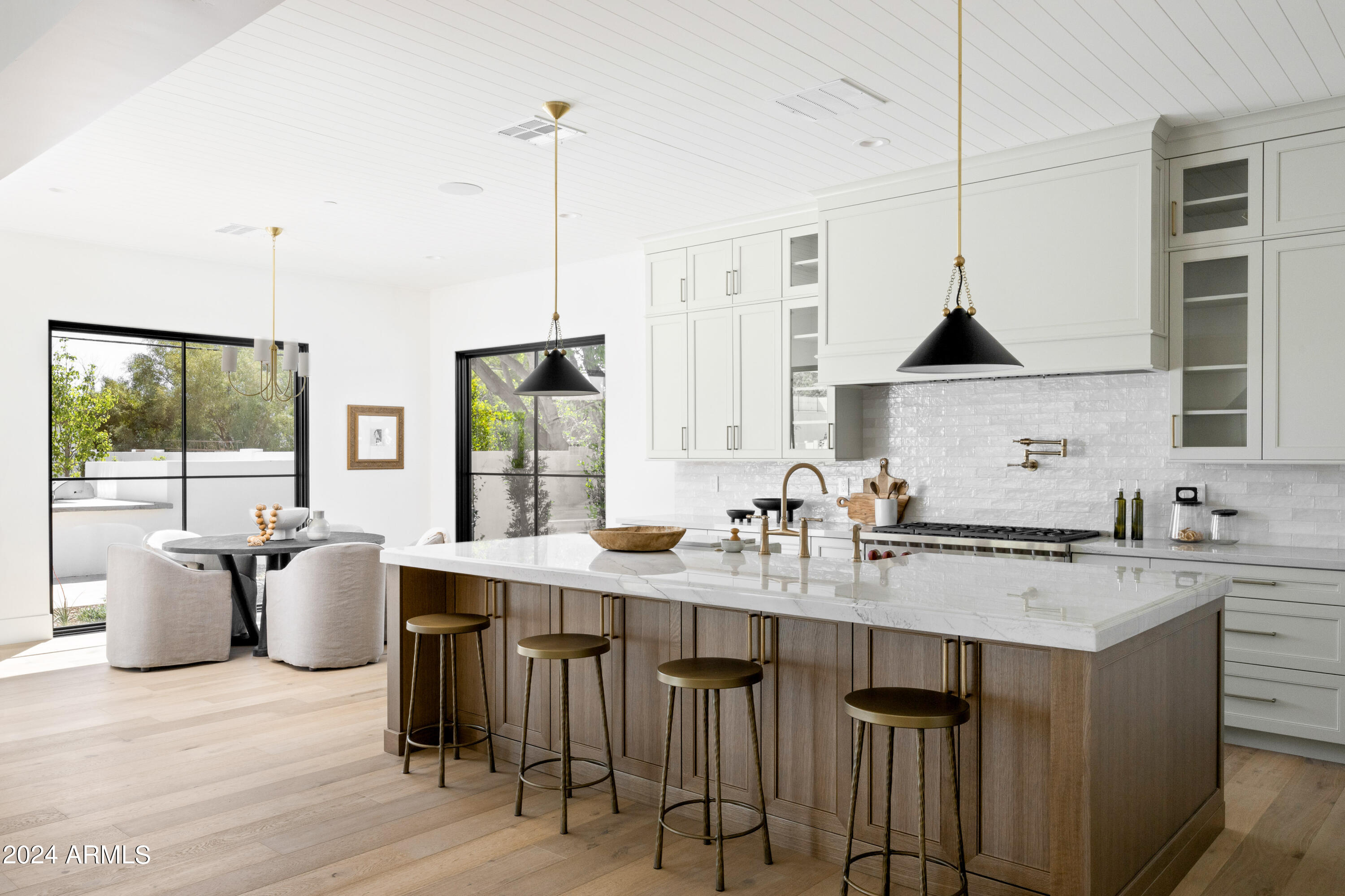 KENWOOD ESTATES - Residential
