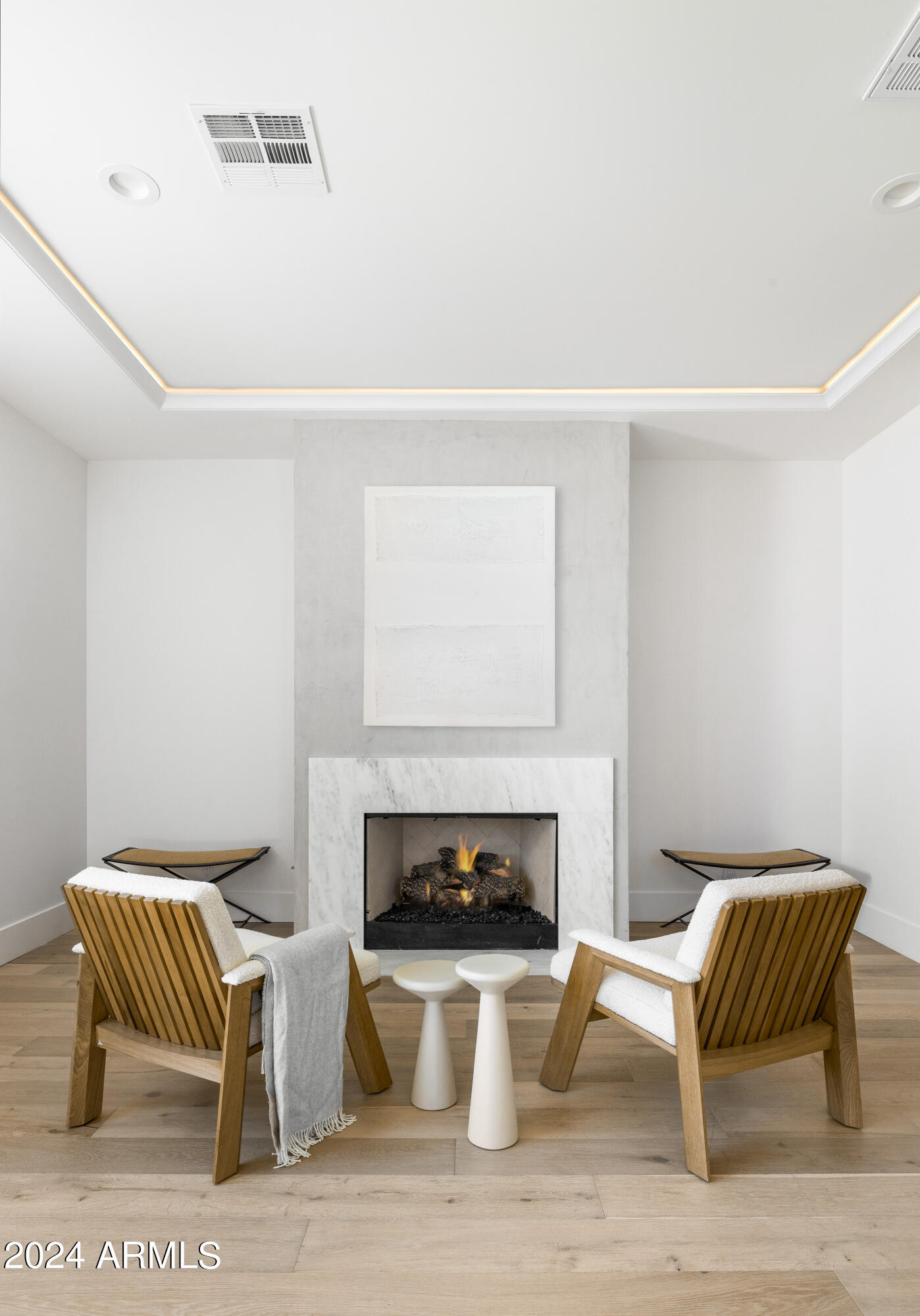 KENWOOD ESTATES - Residential