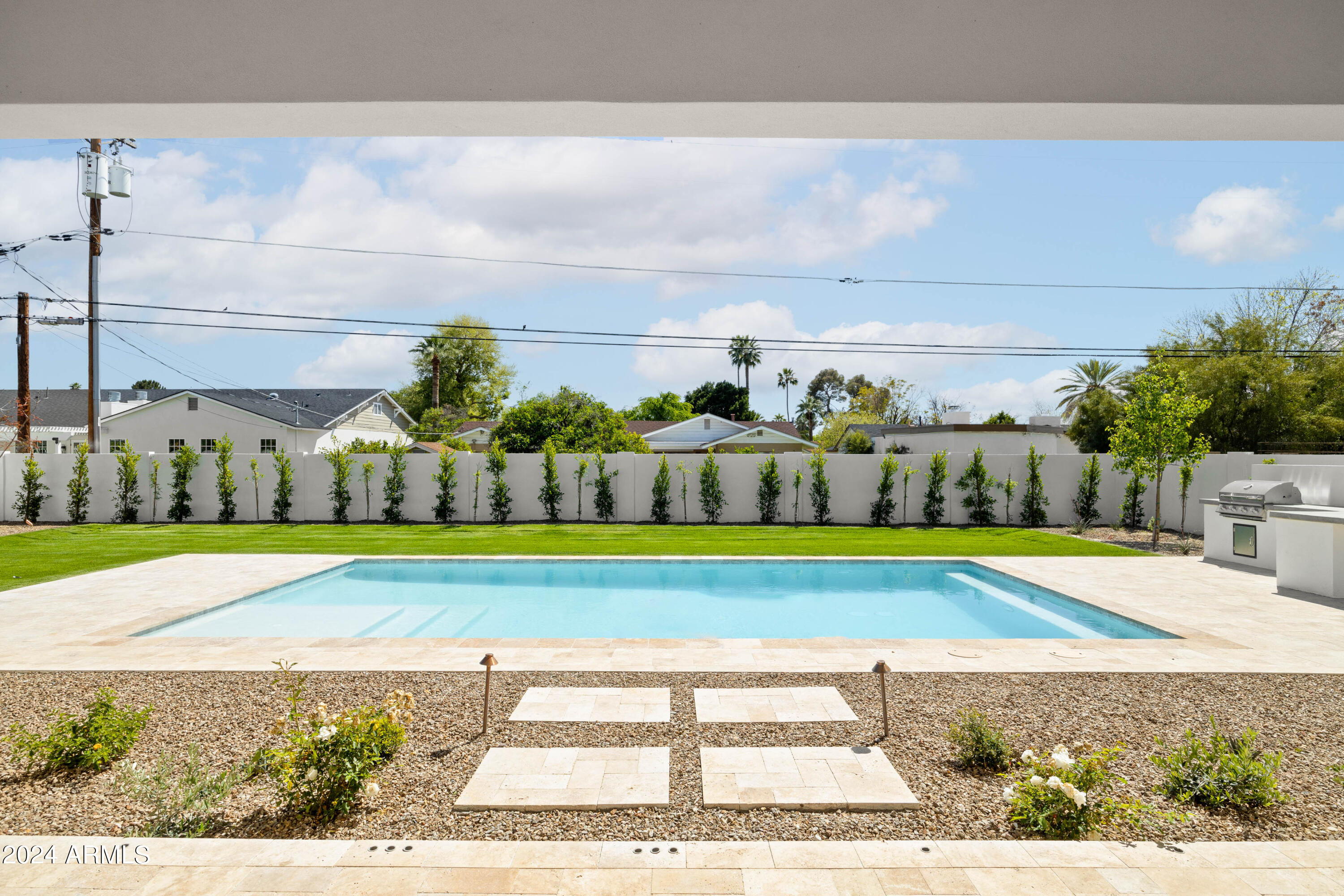 KENWOOD ESTATES - Residential