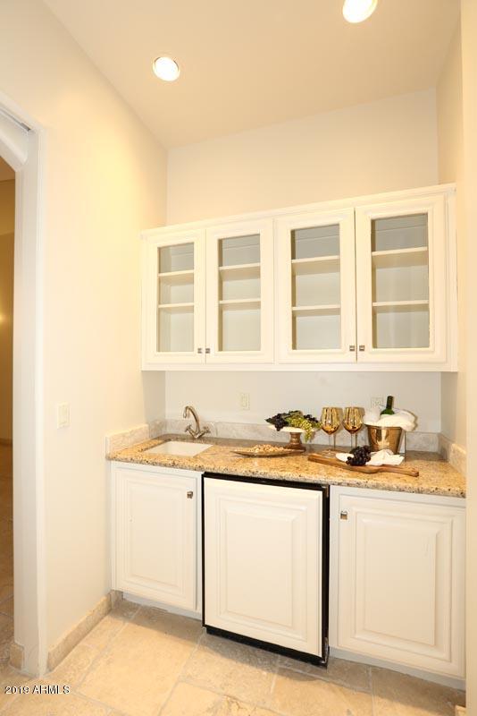 VIEWS AT CHENEY 1 - Residential