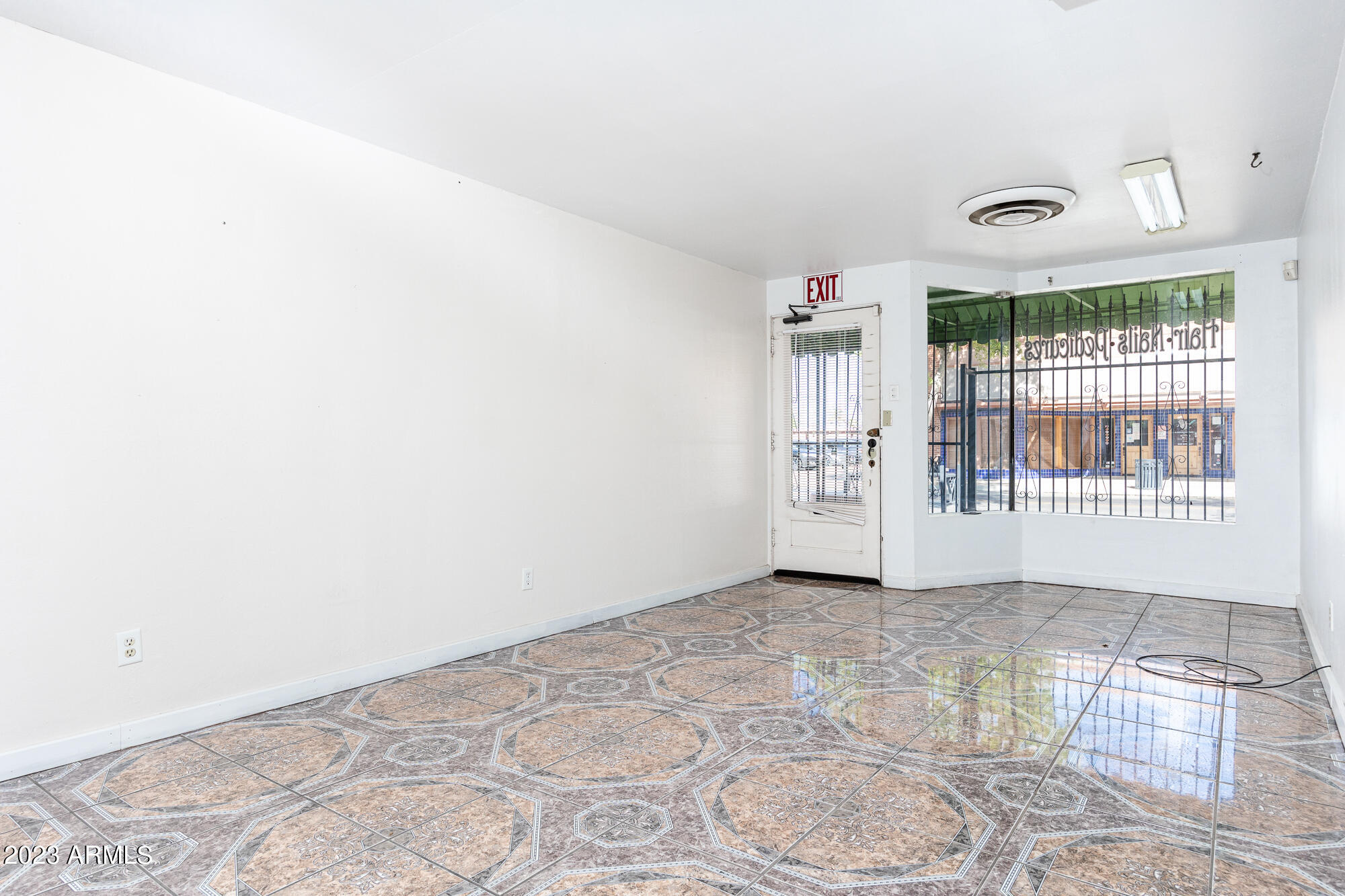 TOWNSITE OF CASA GRANDE - Commercial Sale
