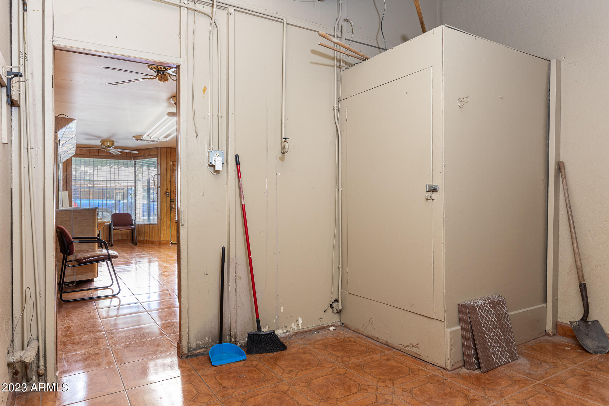 TOWNSITE OF CASA GRANDE - Commercial Sale