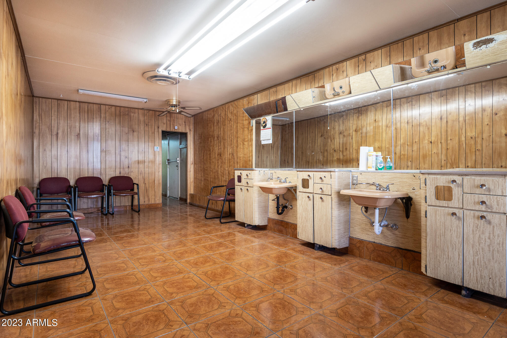 TOWNSITE OF CASA GRANDE - Commercial Sale