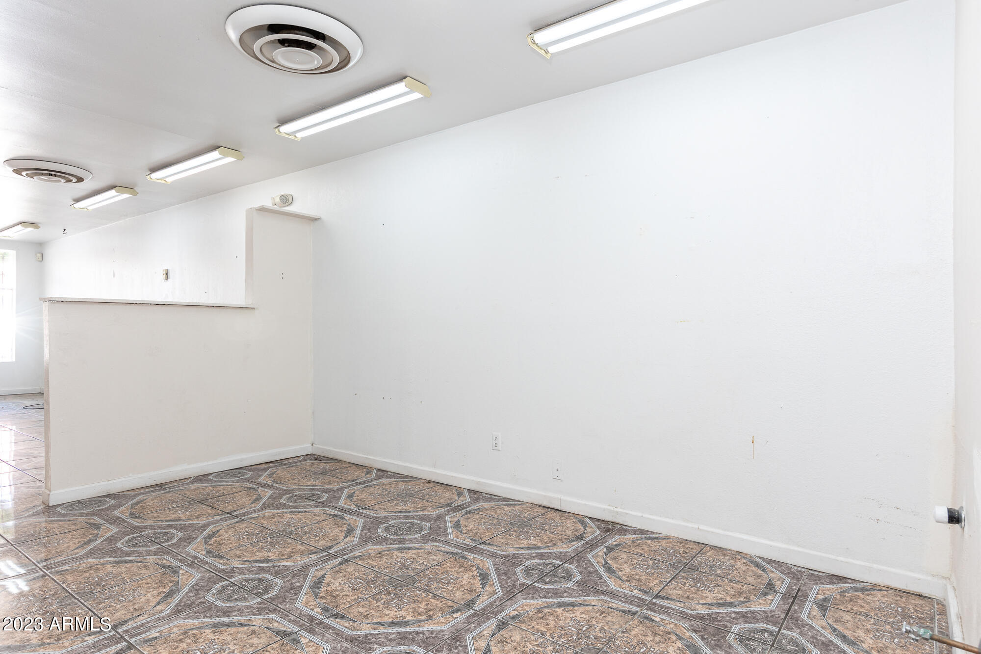 TOWNSITE OF CASA GRANDE - Commercial Sale