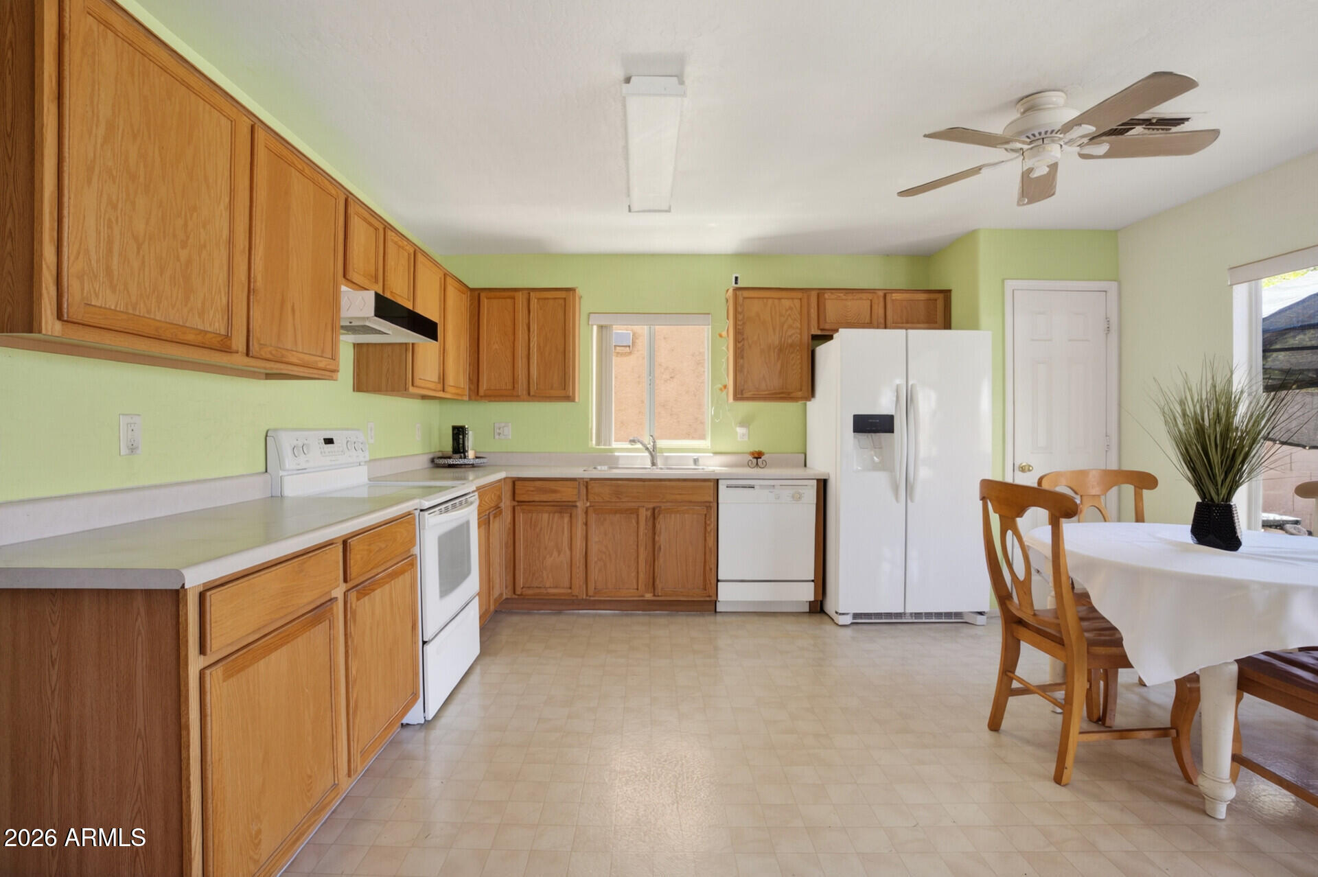 PALM MEADOWS REPLAT - Residential