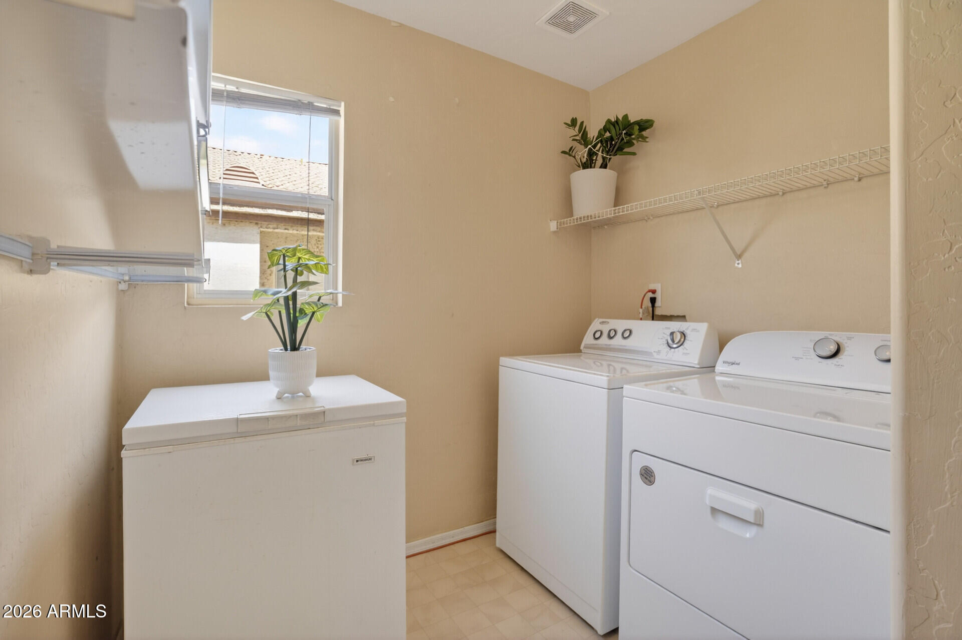 PALM MEADOWS REPLAT - Residential
