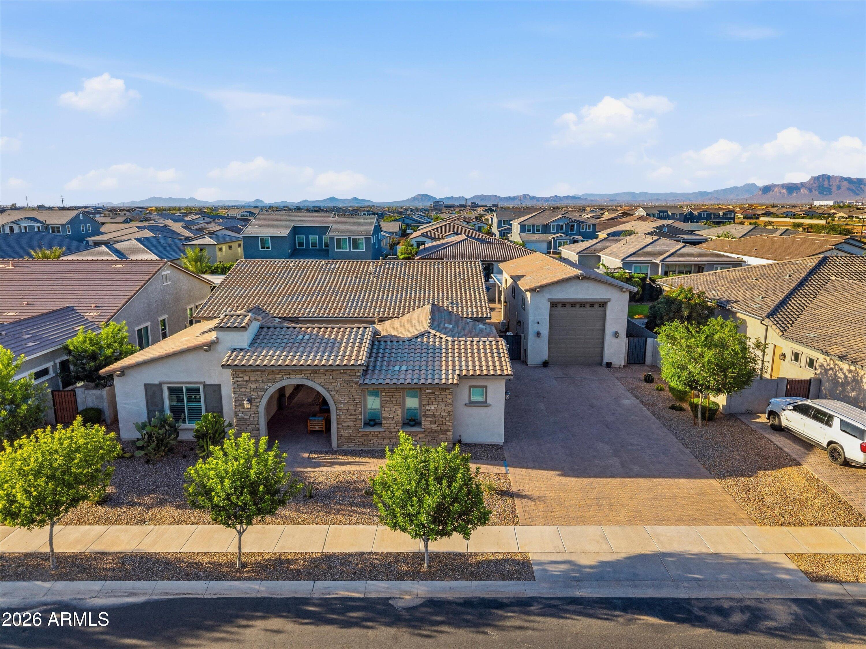 Spur Cross - Residential