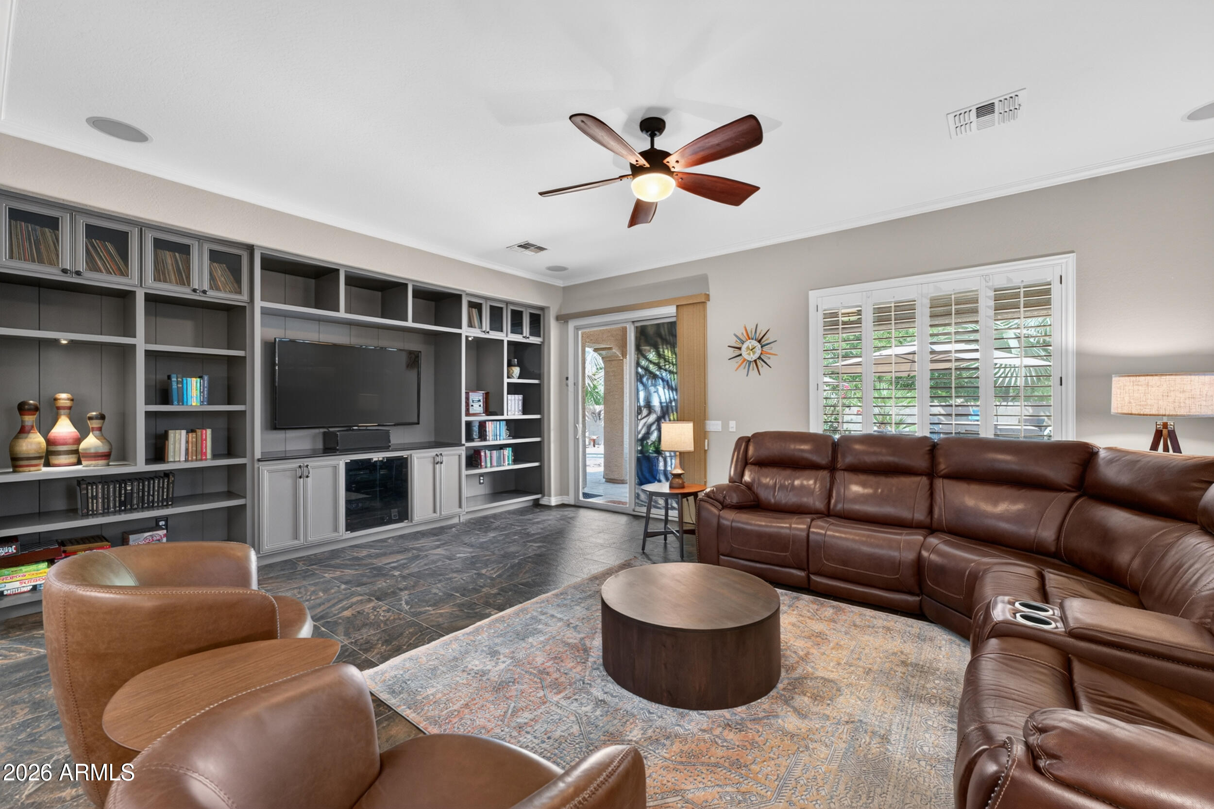 ARTESIAN RANCH - Residential