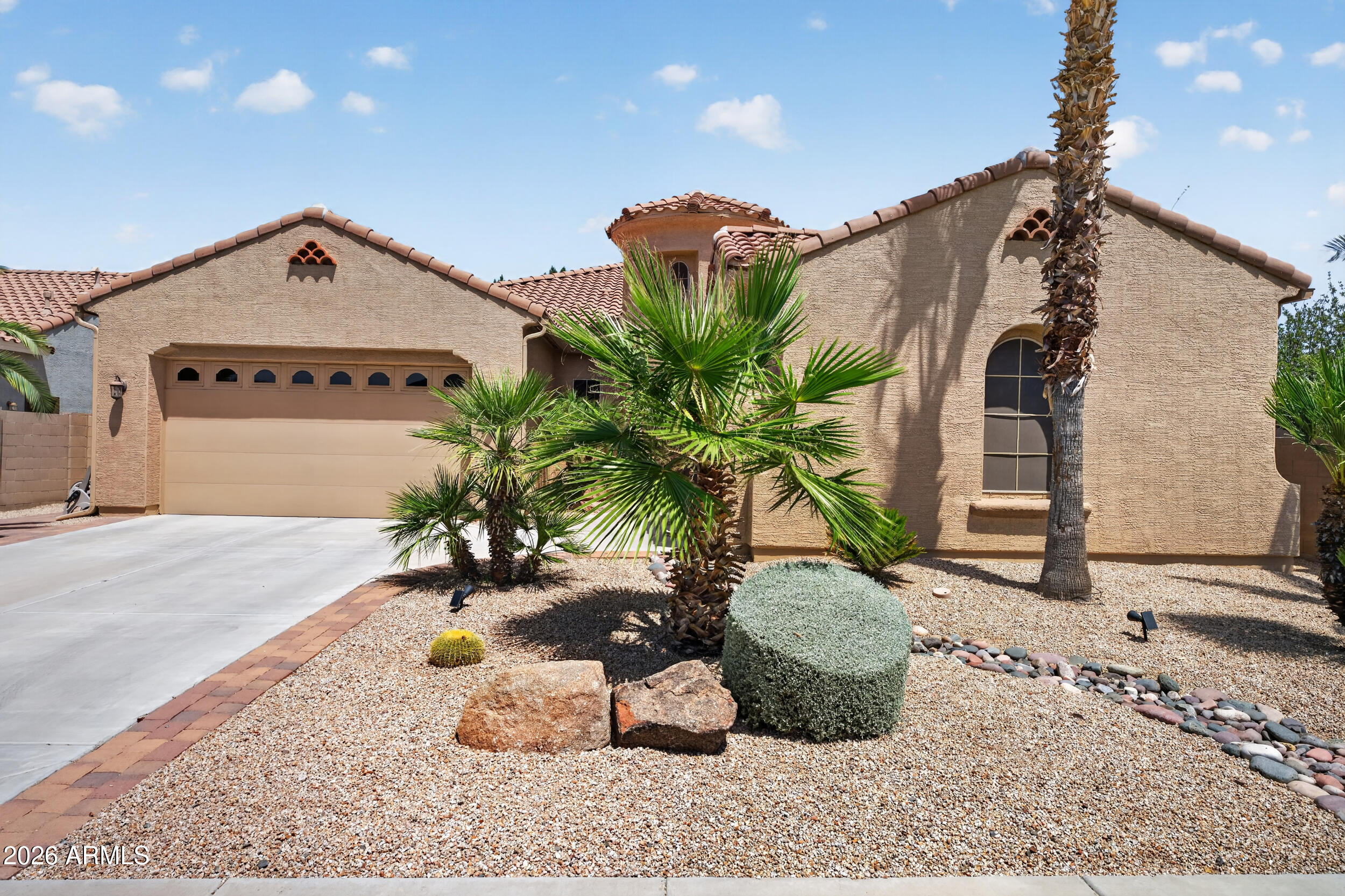 ARTESIAN RANCH - Residential