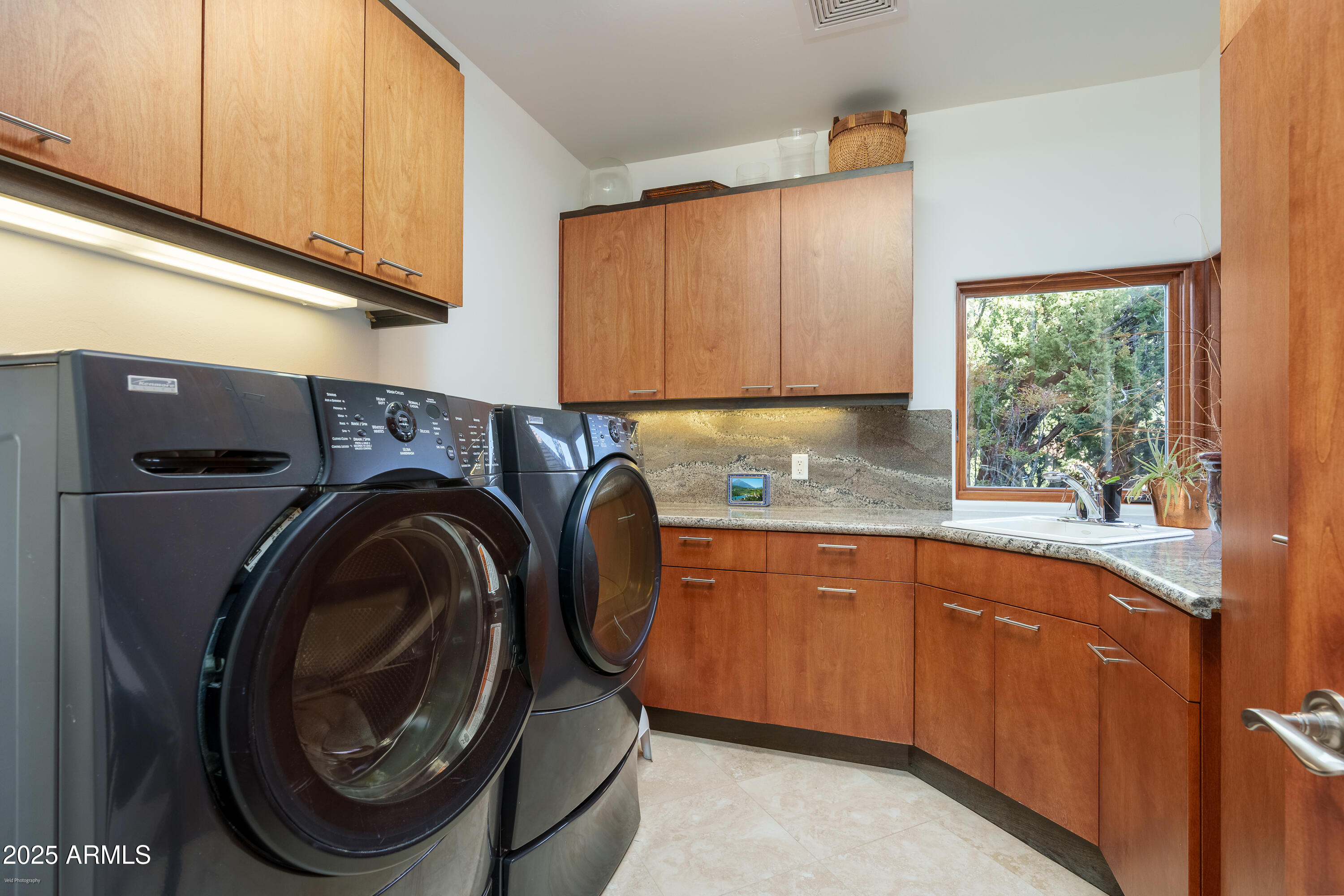 BACK O BEYOND RANCH - Residential