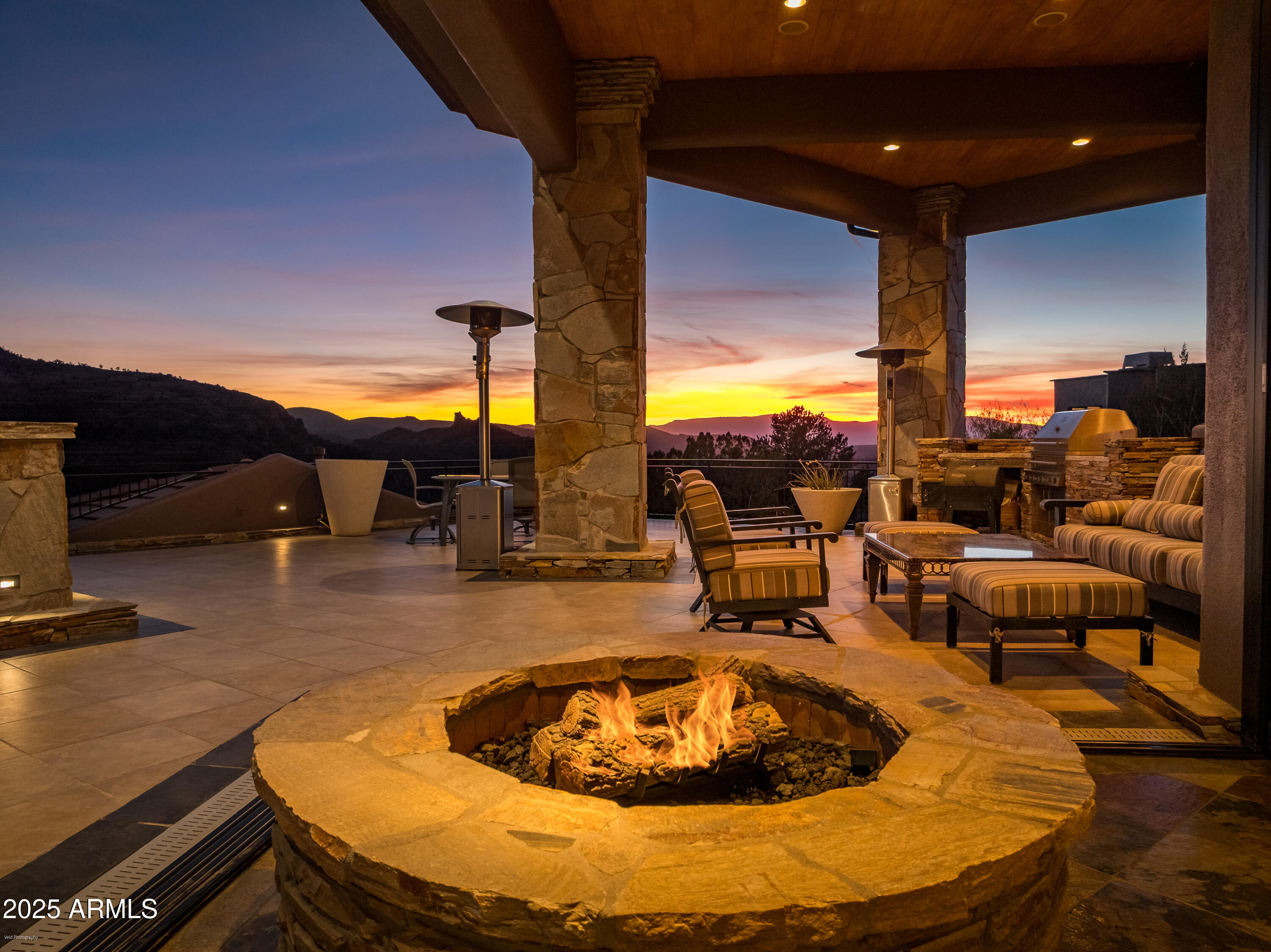 BACK O BEYOND RANCH - Residential