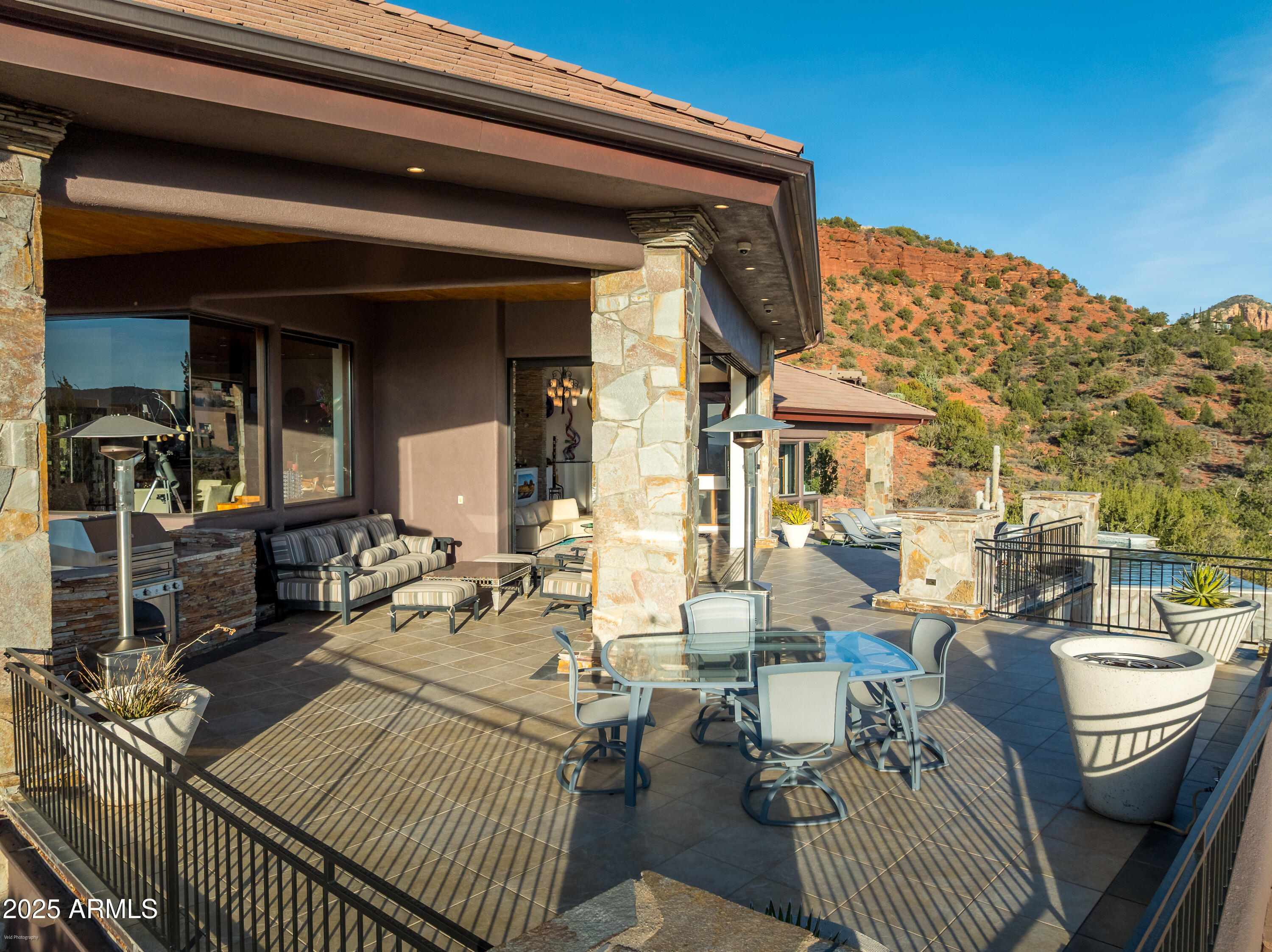 BACK O BEYOND RANCH - Residential