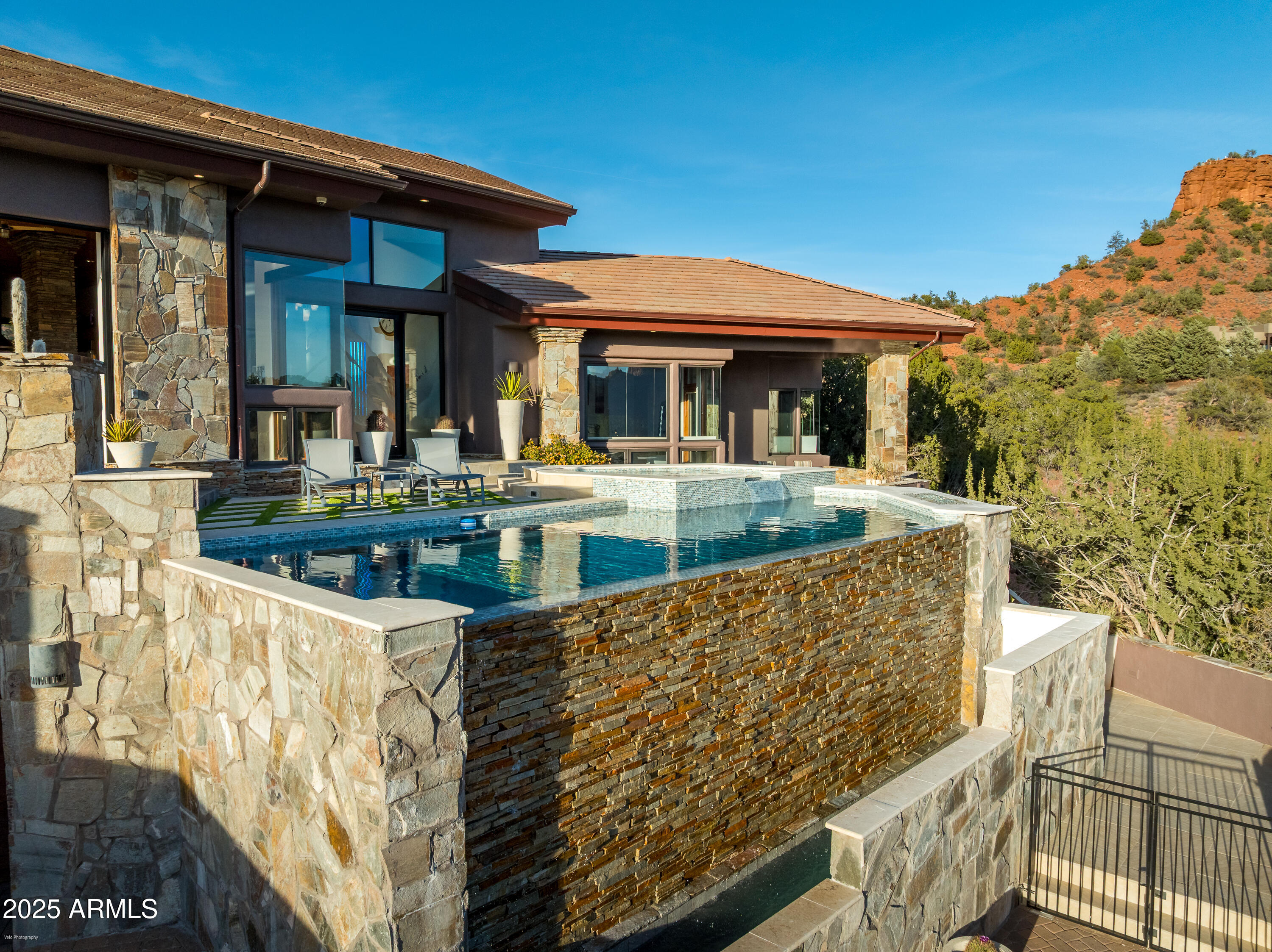 BACK O BEYOND RANCH - Residential