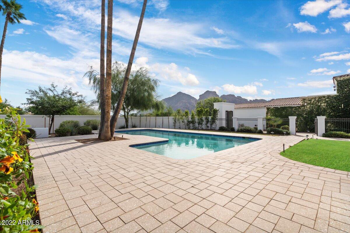 CORONADO FOOTHILLS 1 - Residential