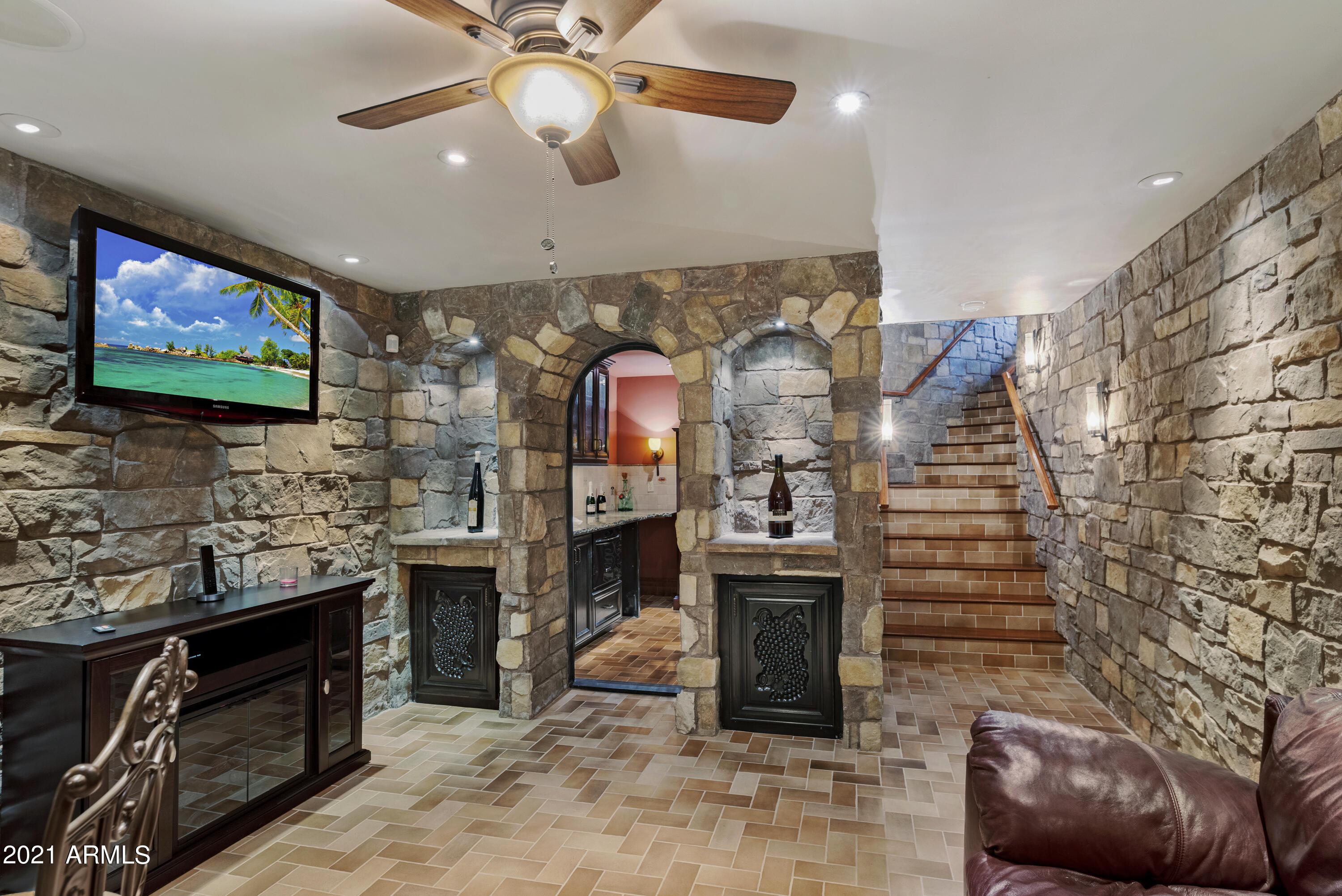 LOT 2 MAHOGANY RUN - Residential