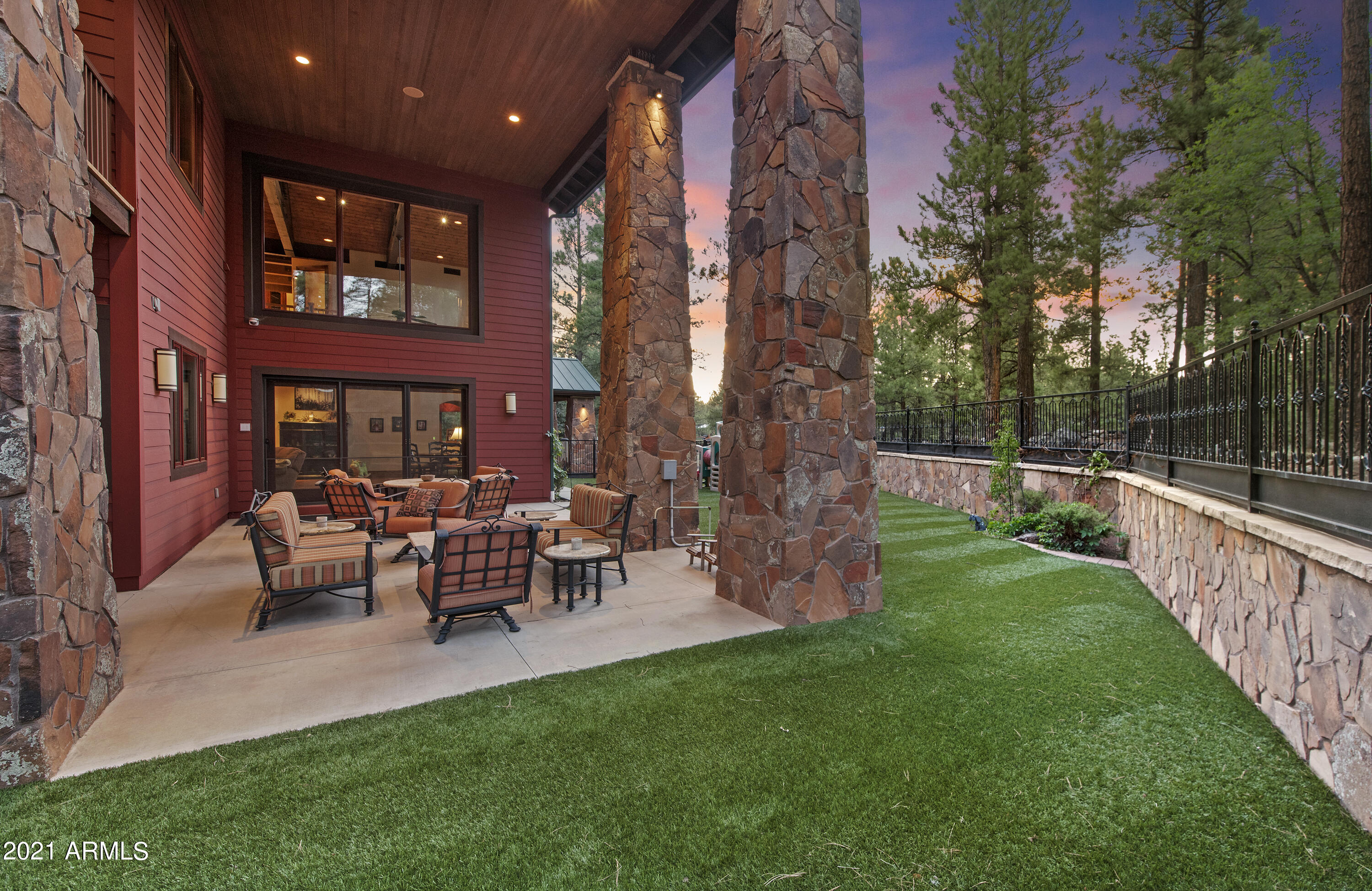 LOT 2 MAHOGANY RUN - Residential