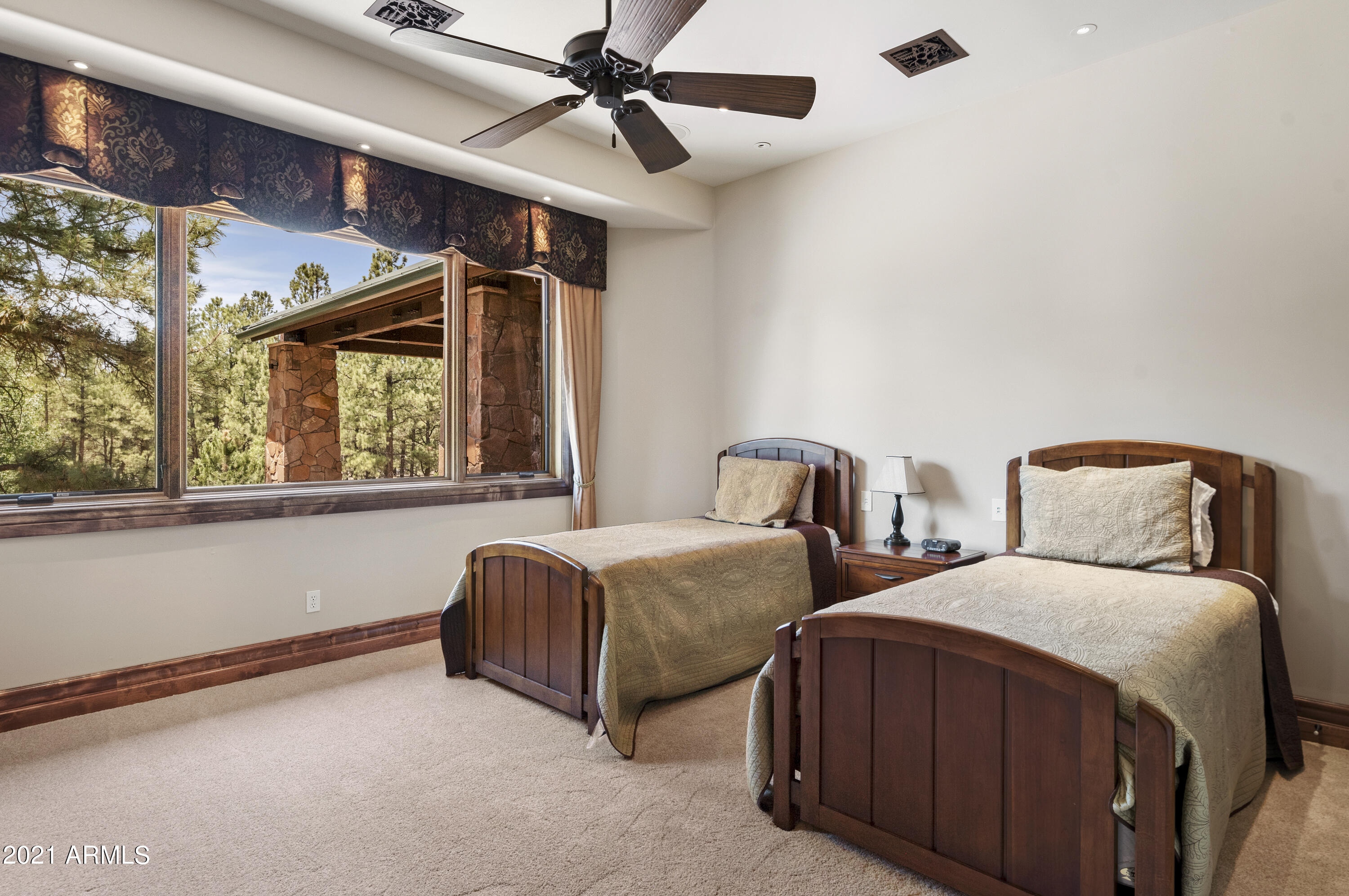 LOT 2 MAHOGANY RUN - Residential