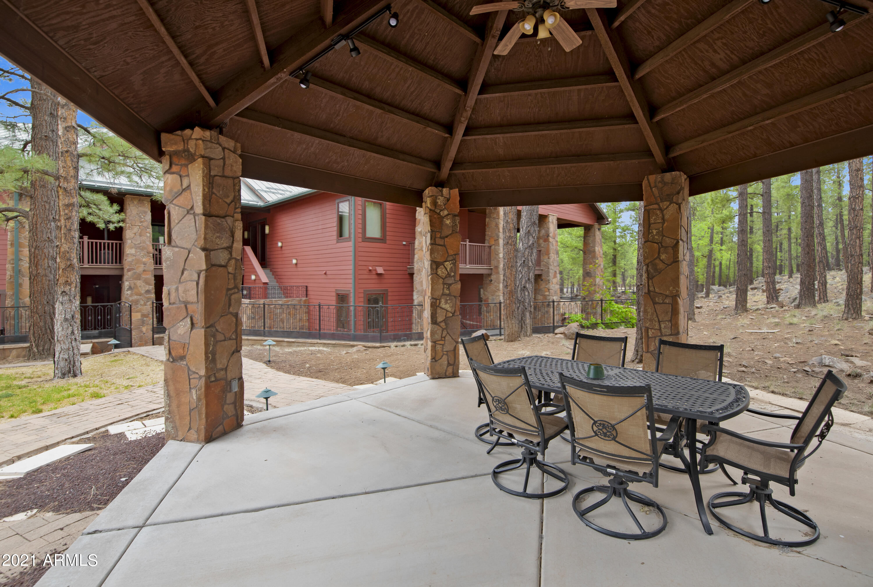 LOT 2 MAHOGANY RUN - Residential