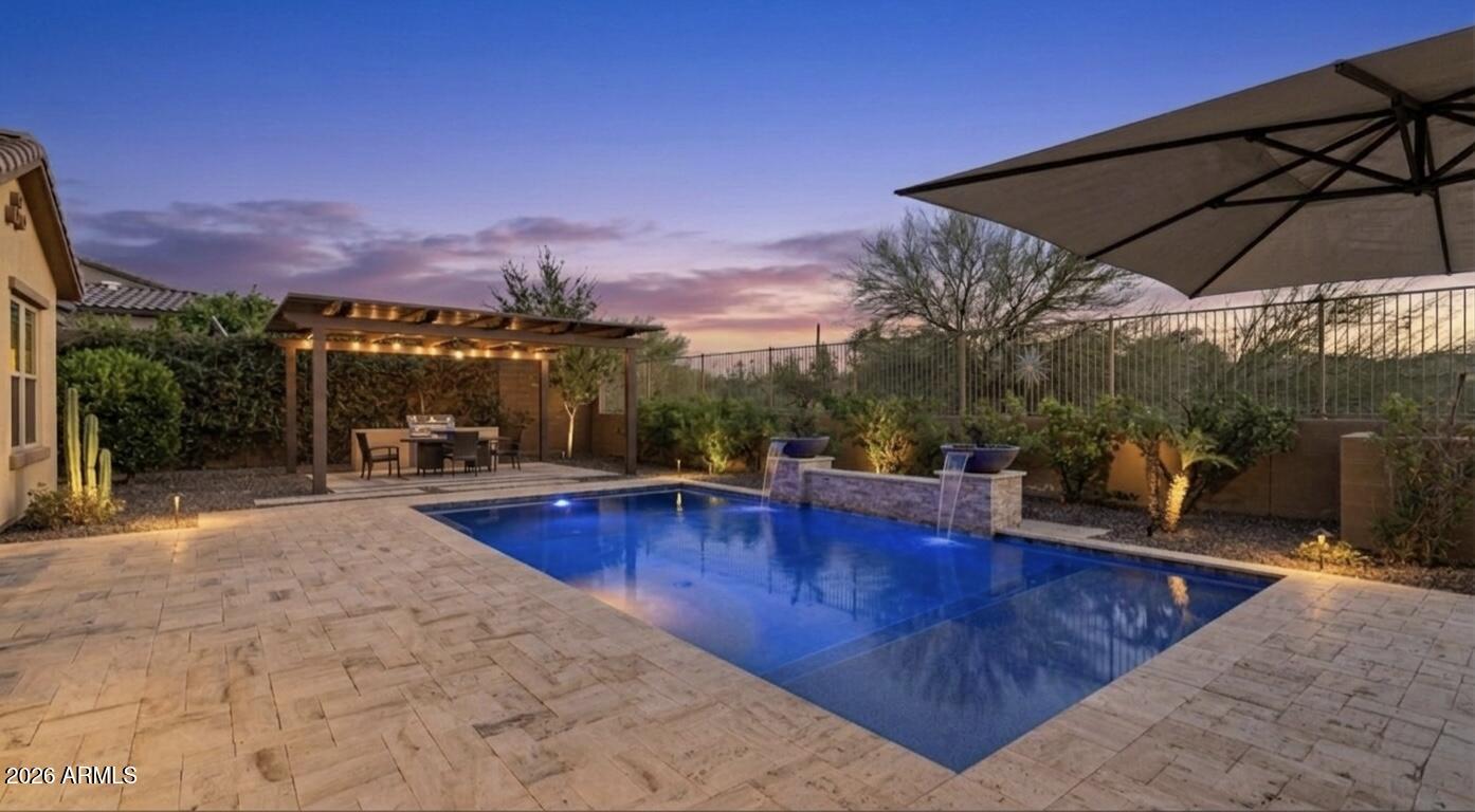Lone Mountain - Residential