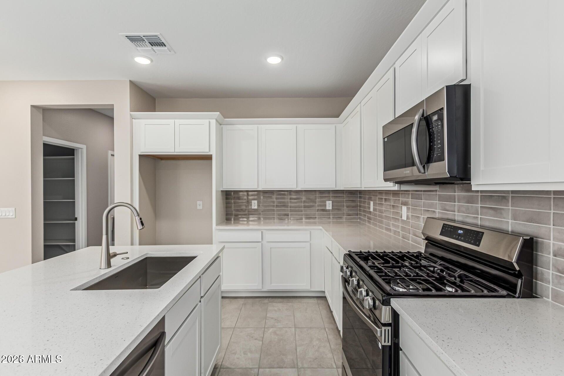 ESTRELLA PARCEL 9.29 - Residential