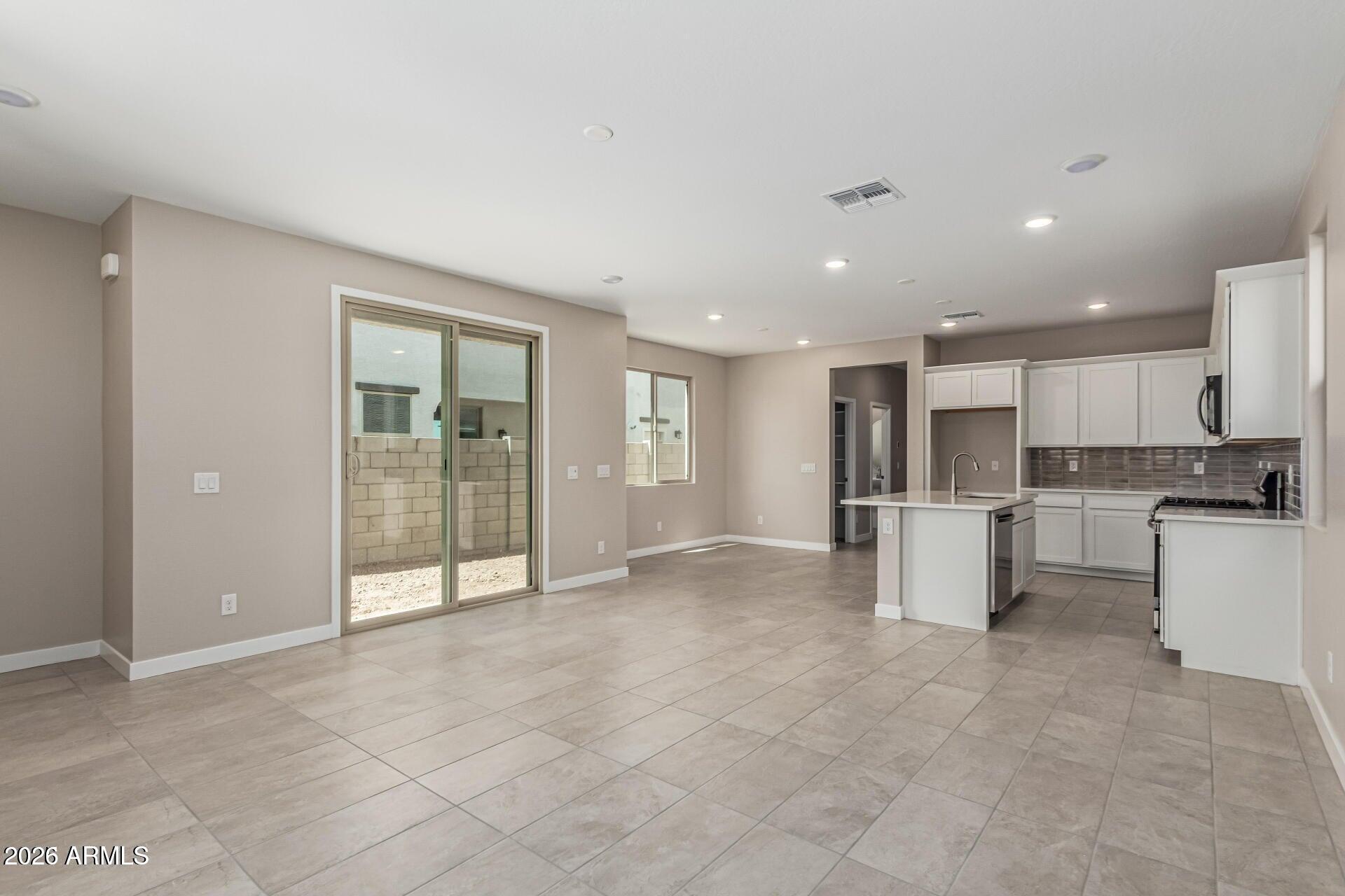 ESTRELLA PARCEL 9.29 - Residential