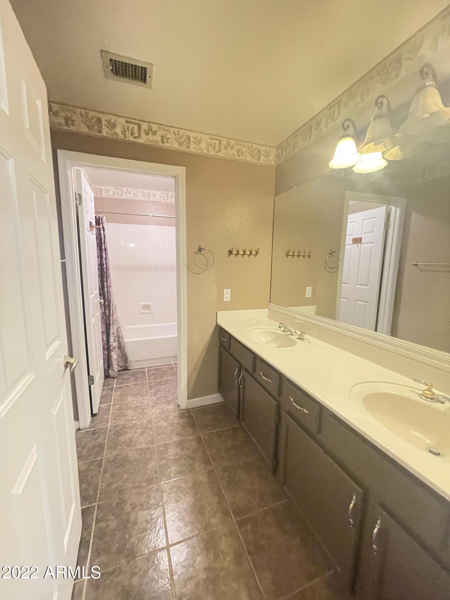 GILA SPRINGS - Residential Lease
